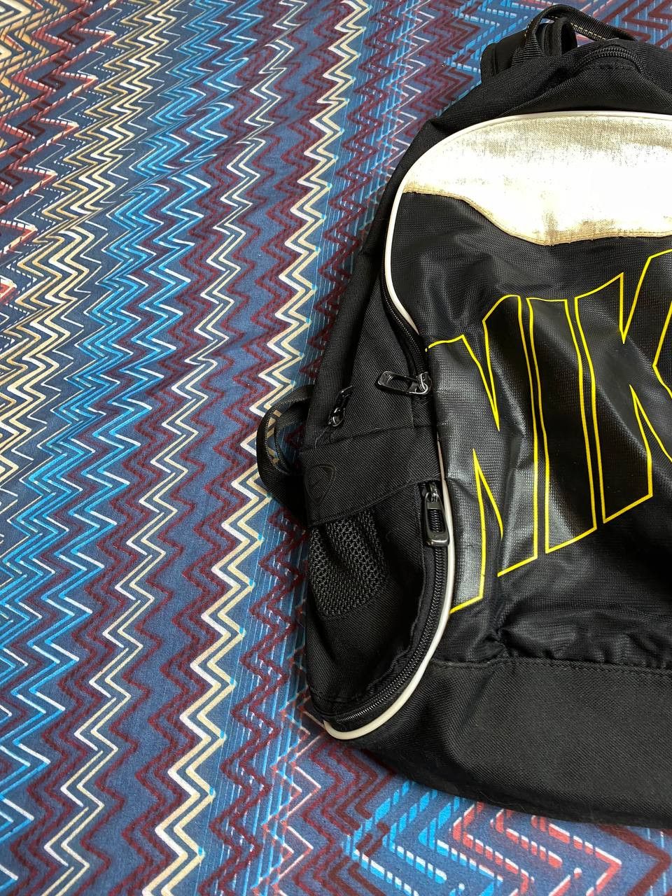 Nike Backpacks Vintage Nike big logo black streetwear Y2K Size ONE SIZE - 6 Thumbnail