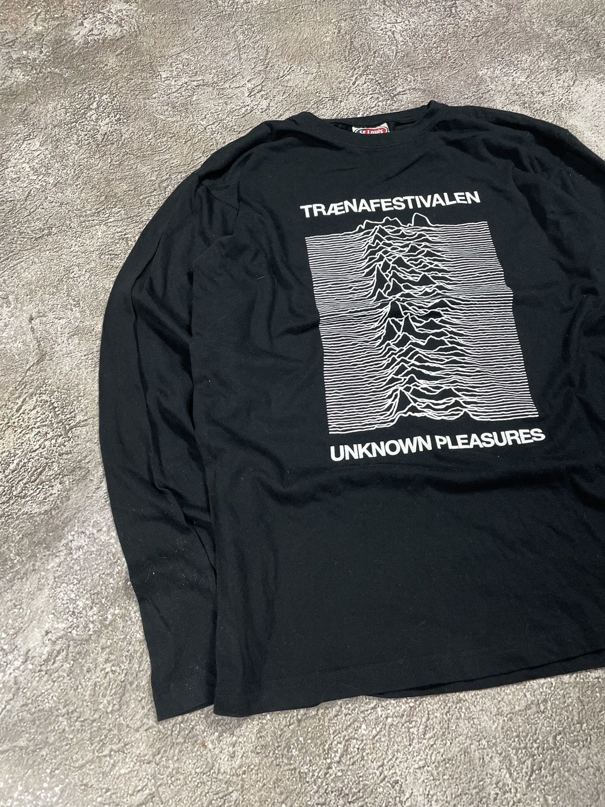 Vintage Vintage 90s Joy Division Unknown Pleasures Graphic Tee Black Size US M / EU 48-50 / 2 - 3 Thumbnail