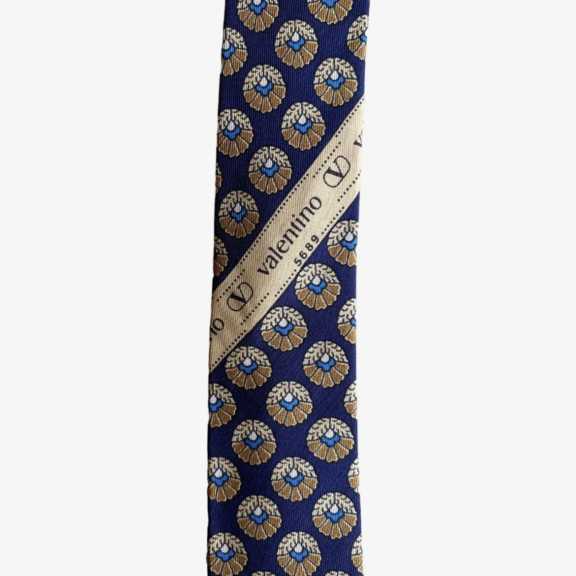Valentino Vintage 90s Valentino Art Deco Shell Pearl Print Silk Tie Size ONE SIZE - 4 Thumbnail