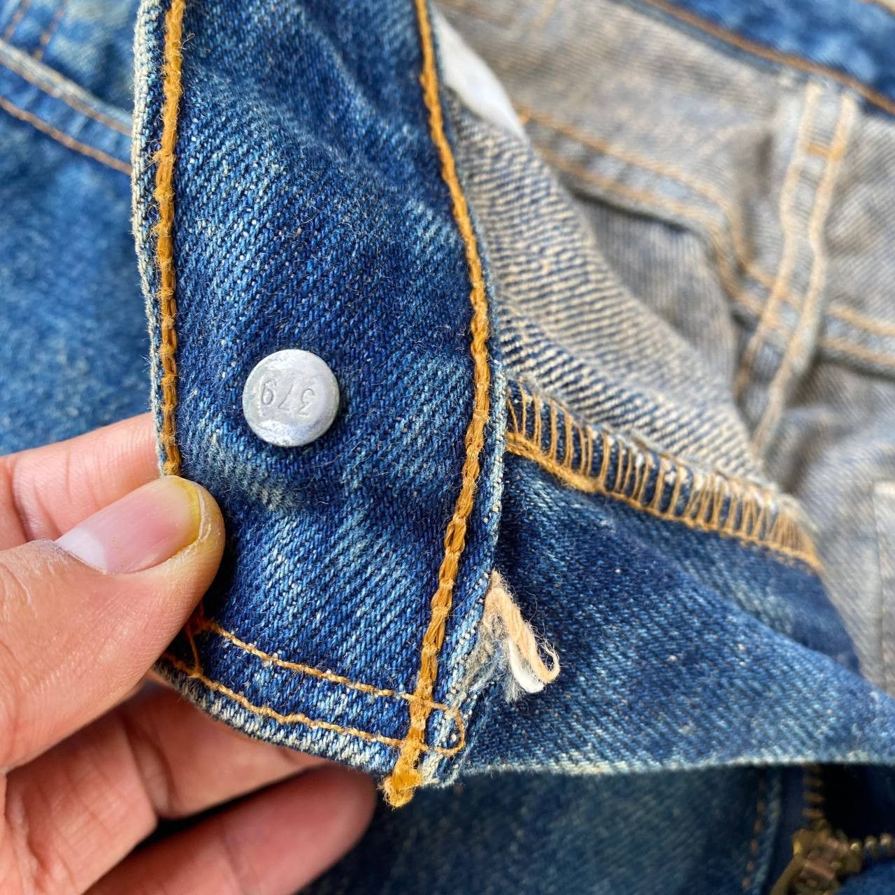 Levi's Vintage Clothing VINTAGE 00S LEVIS 505 BLUE RUSTY WASH W29X30"(J09-04) Size US 29 - 7 Thumbnail