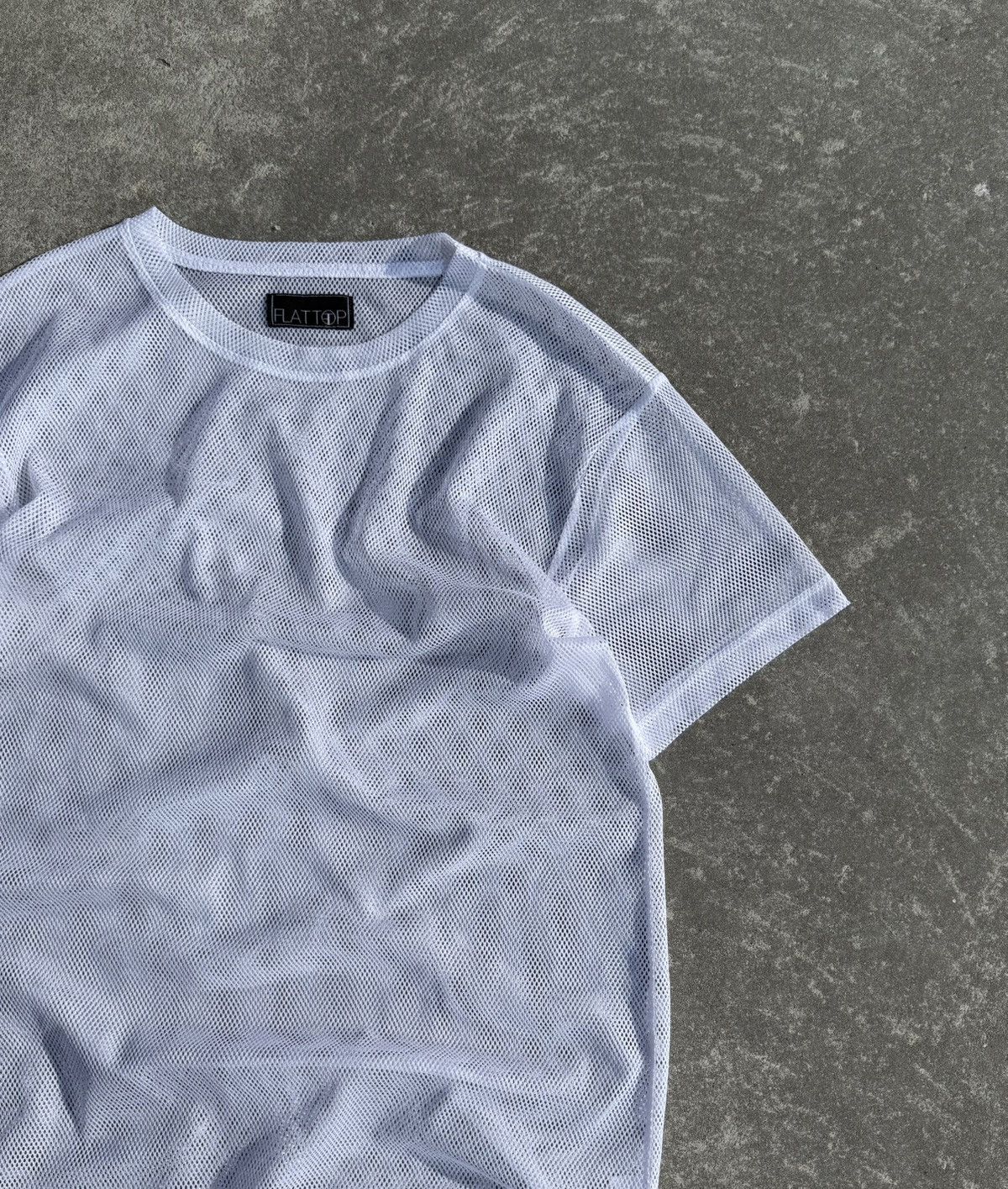 Vintage Vintage y2k avantgarde streetwear opium rare grid t-shirt Size US M / EU 48-50 / 2 - 5 Thumbnail