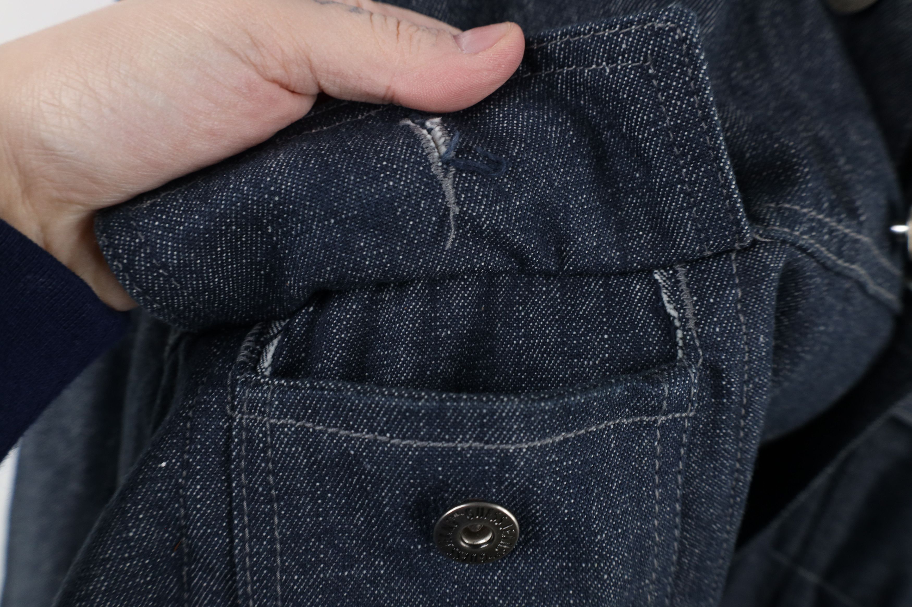 Guess × Vintage Vintage 90s Guess Chambray Denim Jean Trucker Jacket Blue Size US L / EU 52-54 / 3 - 8 Thumbnail
