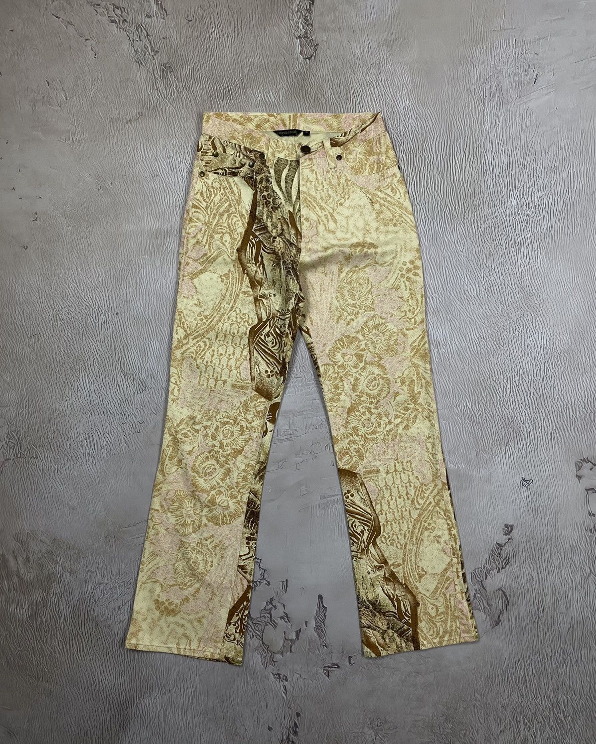 Image of Vintage Roberto Cavalli Y2K Tattoo Print Very Pants in Gold, Women's (Size 30)