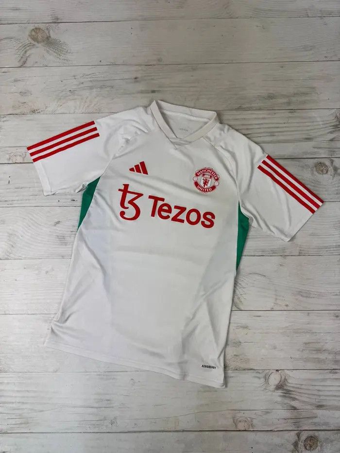 Adidas Adidas Manchester United 2023 2024 Training Shirt Jersey Size US S / EU 44-46 / 1 - 1 Thumbnail
