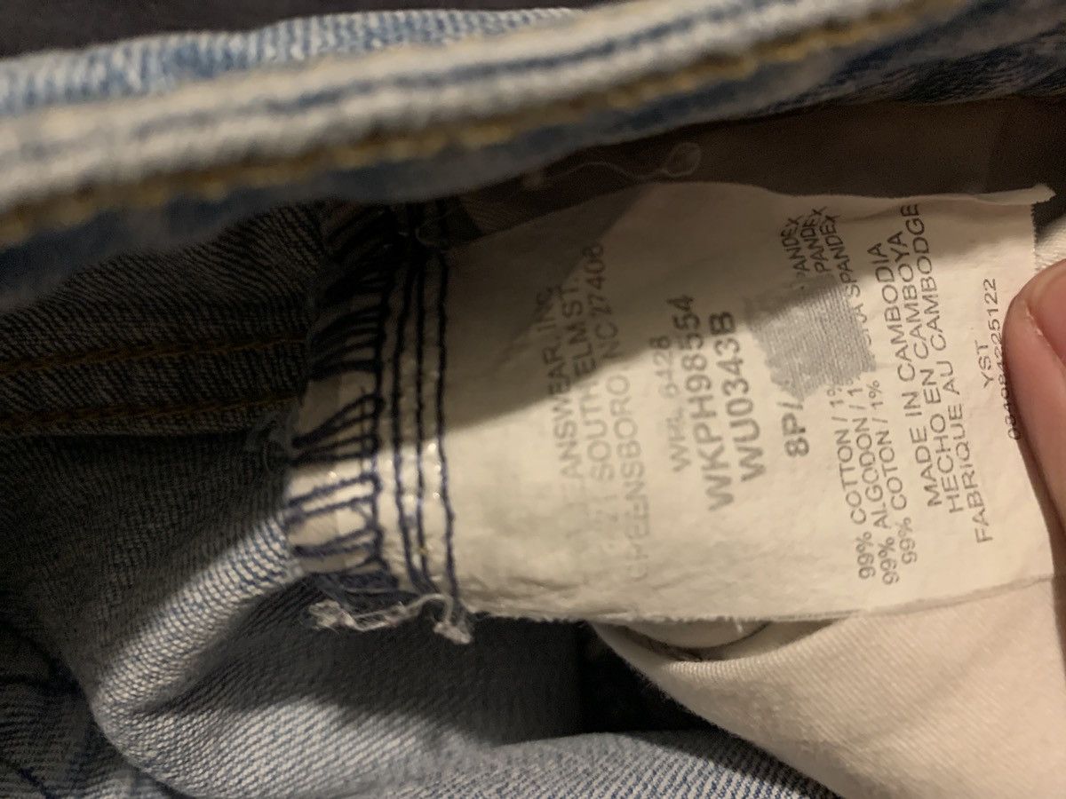 Wrangler Women’s Short Rise lAura Jeans from The Women at Wrangler Size 28" / US 6 / IT 42 - 10 Thumbnail