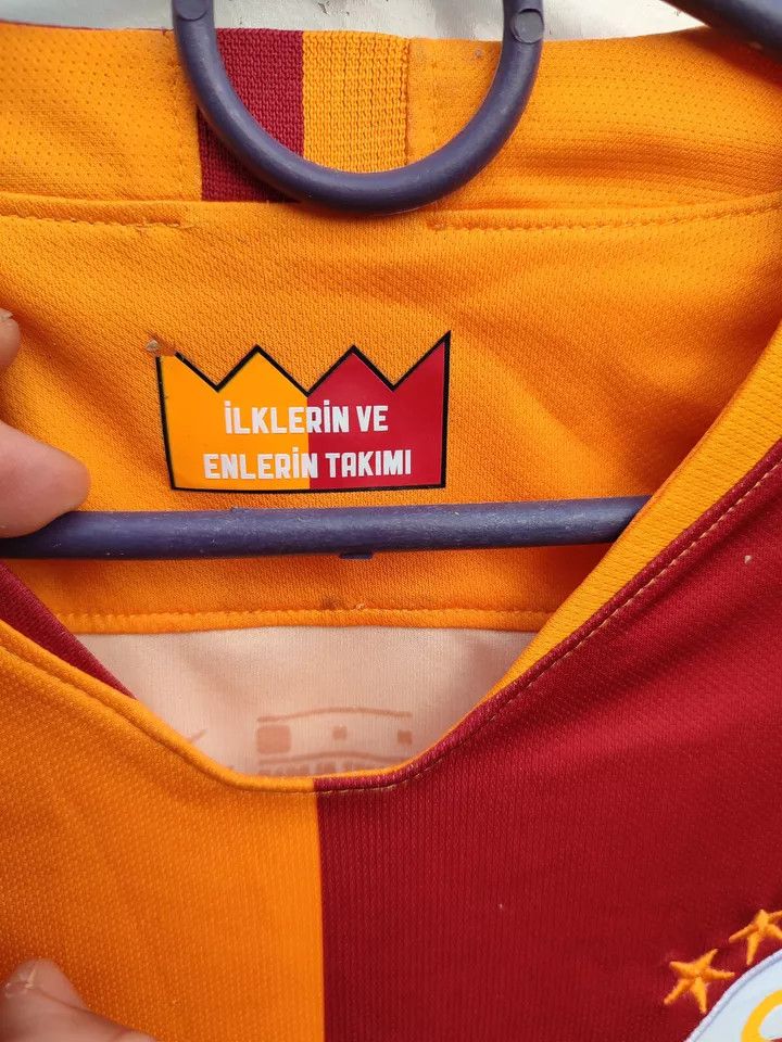 Nike FC Galatasaray 2018-19 HOME Home FOOTBALL Kit SHIRT SOCCER Size US M / EU 48-50 / 2 - 3 Thumbnail