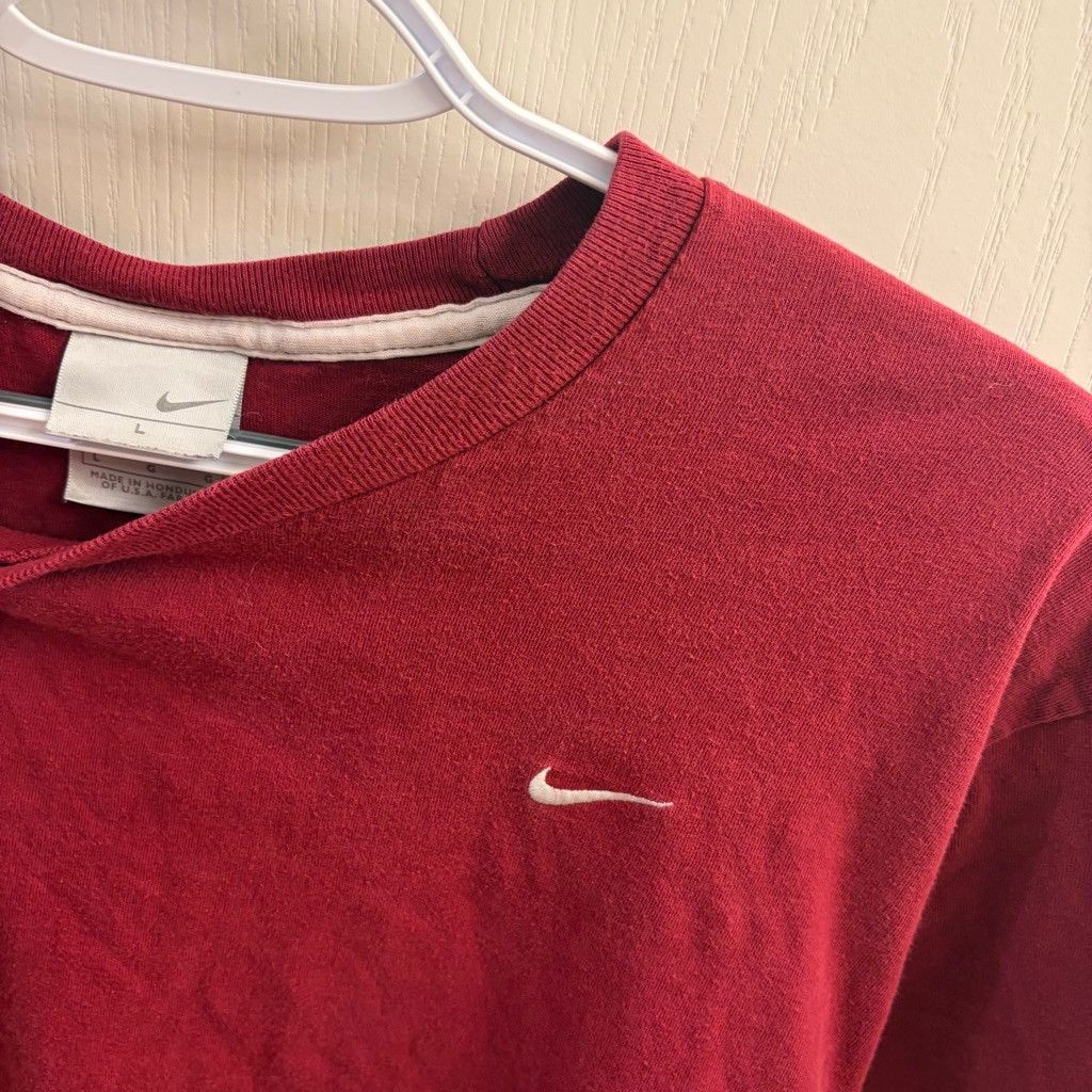 Nike Nike men vintage y2k 00 faded tee gray tag size L Size US L / EU 52-54 / 3 - 1 Thumbnail