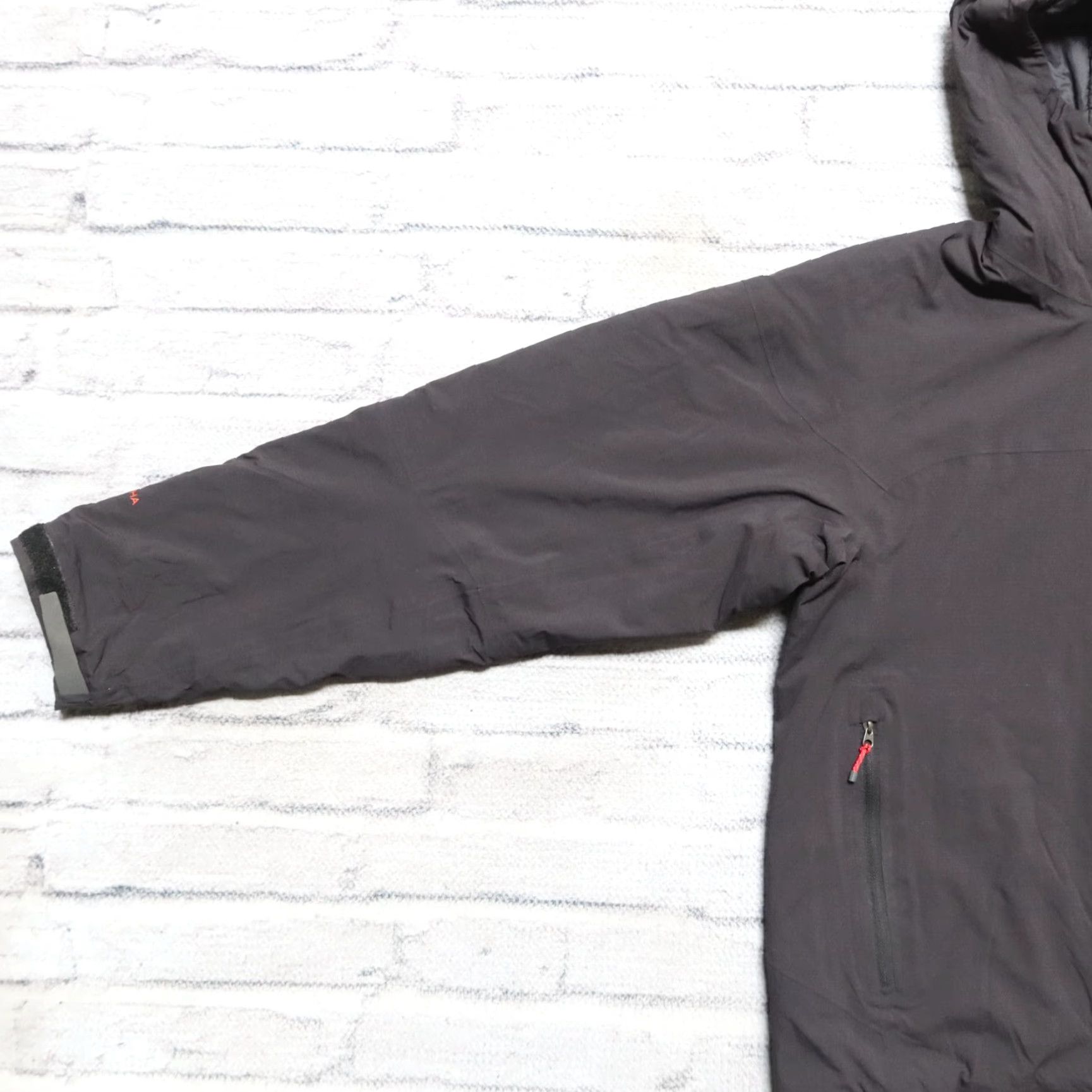 The North Face VINTAGE The North Face Summit Series Insulated Jacket Mens M Black Shirt Size US M / EU 48-50 / 2 - 6 Thumbnail