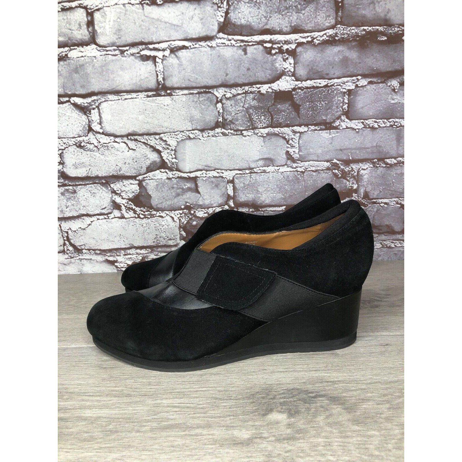 Other Earthies Bondy Black Suede Leather Strap Wedge Booties Women Size US 9 / IT 39 - 17 Thumbnail