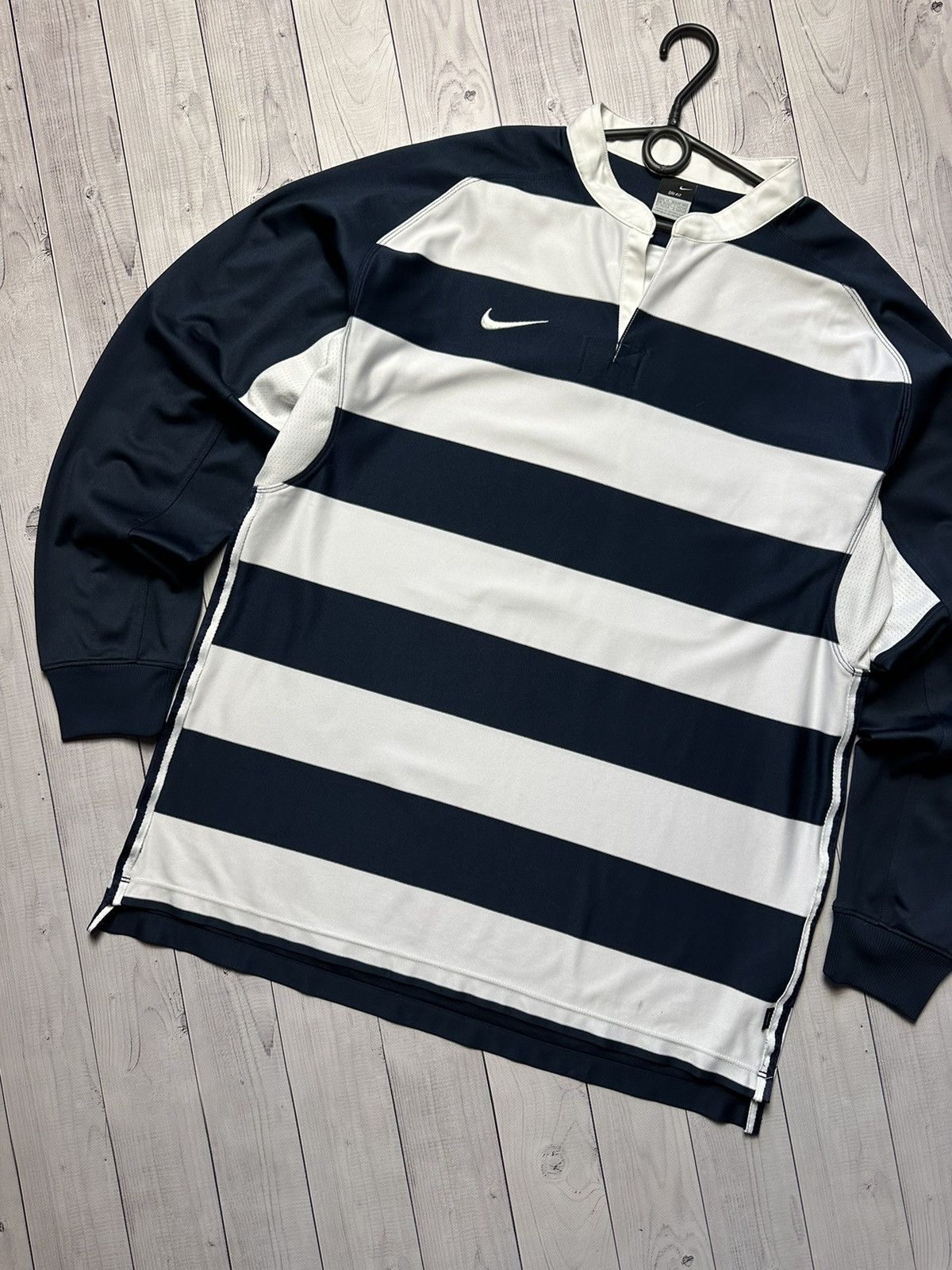 Vintage Vintage Nike Striped soccer jersey long sleeve size XL Size US XL / EU 56 / 4 - 4 Thumbnail