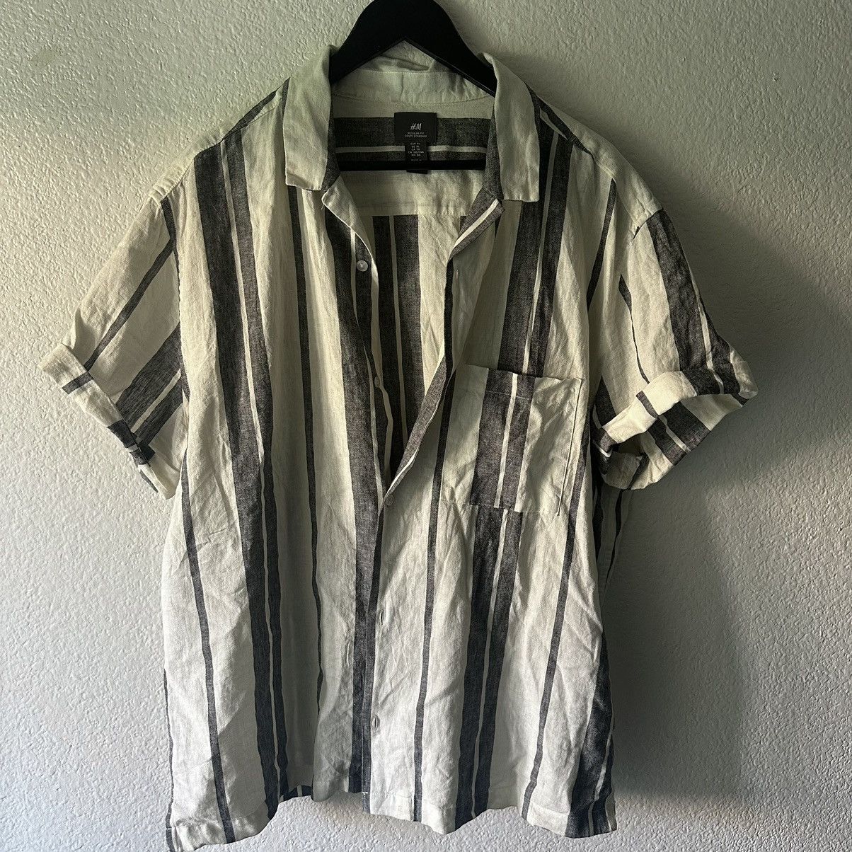 H&M H&M Men’s Linen Short Sleeve Button Up Size US XL / EU 56 / 4 - 1 Thumbnail