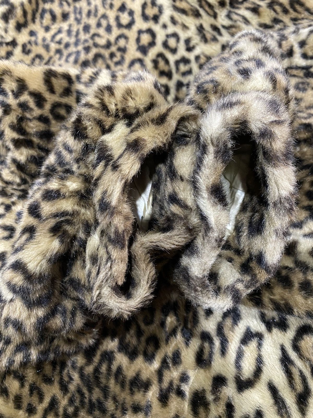 Emporio Armani Rare EMPORIO ARMANI Poncho Leapord Italian Desingner Size L / US 10 / IT 46 - 16 Thumbnail