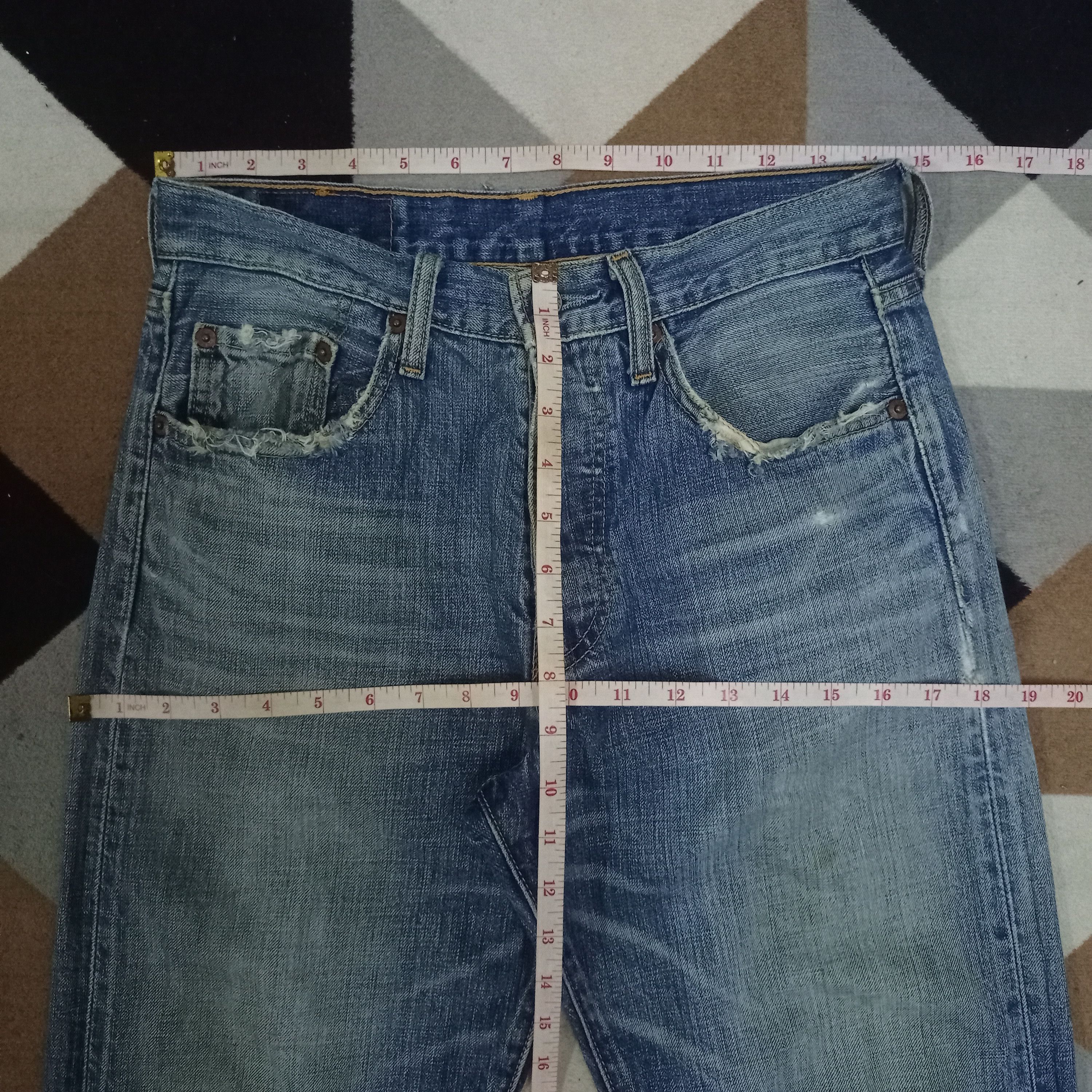 Levi's × Levi's Vintage Clothing Vintage 90s Levis 501 Faded Style Distressed Loose Jeans Size US 29 - 10 Thumbnail