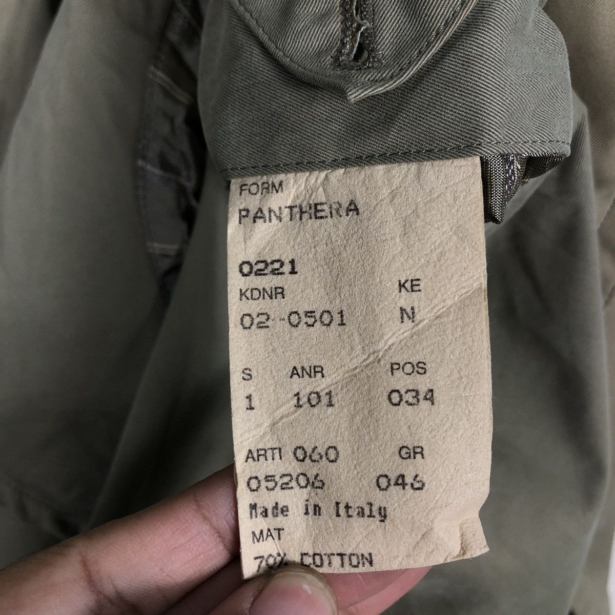 Hugo Boss Vintage Hugo Boss Utility Trench — Clean Beige Drape Size US M / EU 48-50 / 2 - 20 Thumbnail