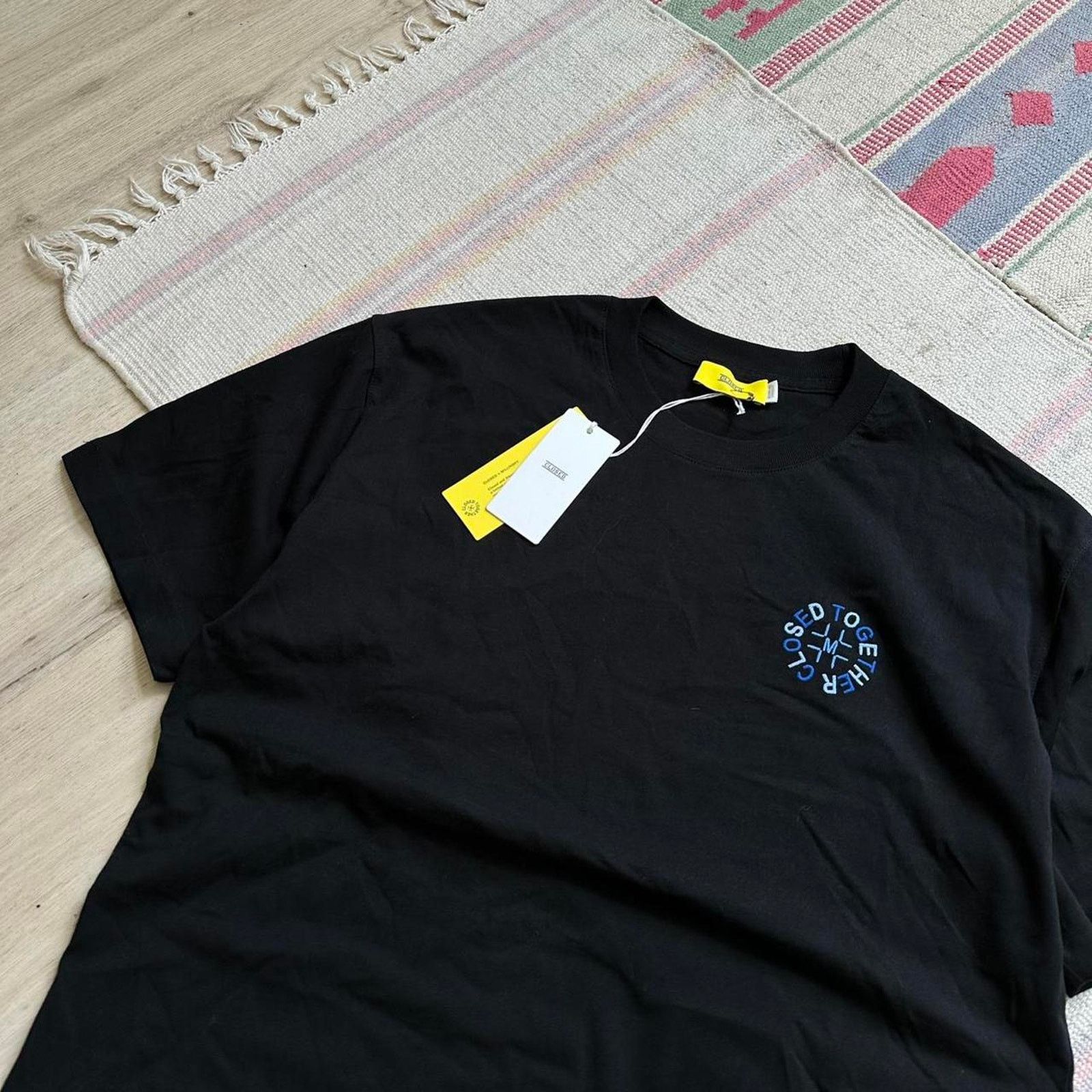 CLOSED Rare 2022 Closed x Millinsky Embroidered Designer Tee Shirt Size US M / EU 48-50 / 2 - 4 Thumbnail