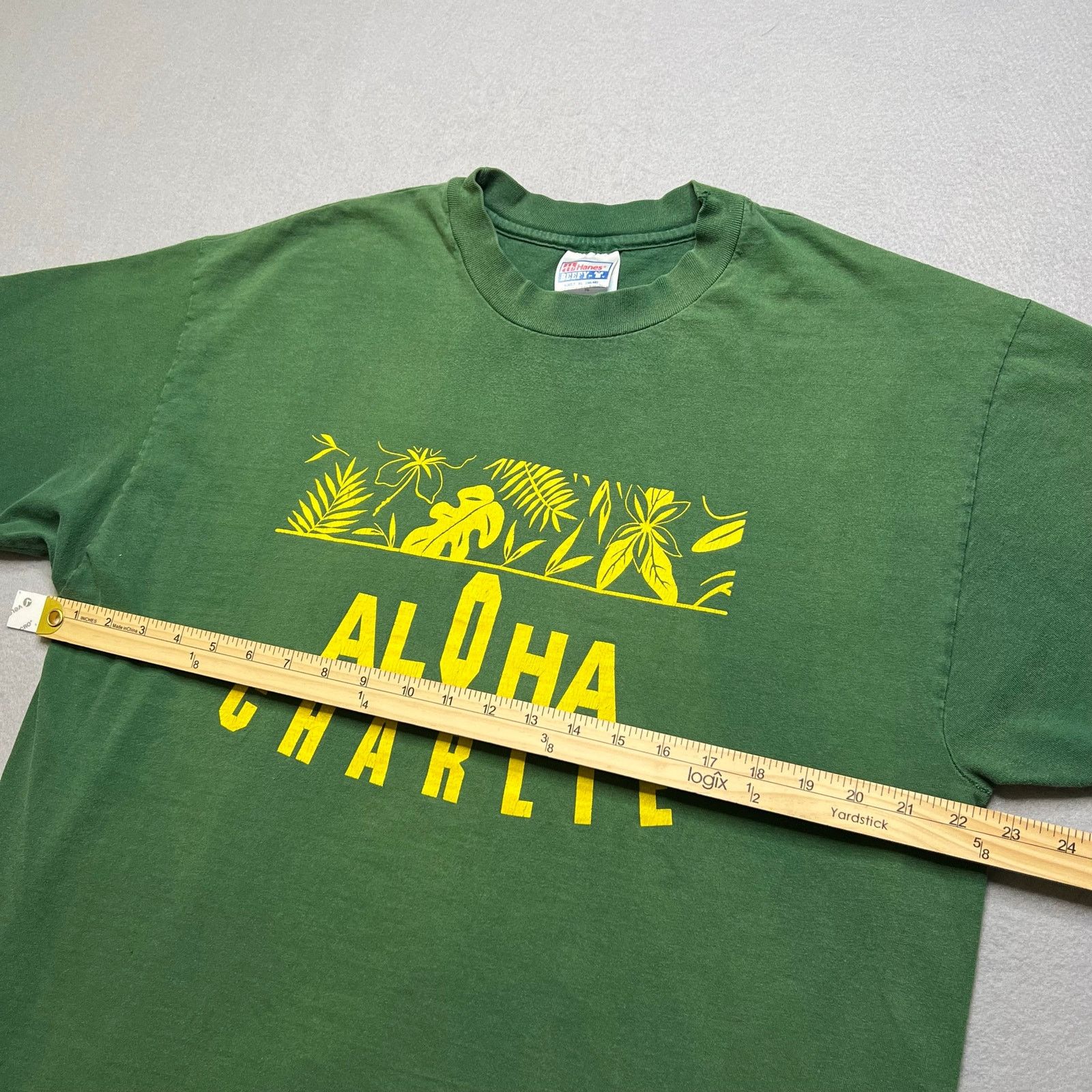 Hanes Vintage Aloha Charlie Hawaii T-Shirt XL Tropical Tee USA Size US XL / EU 56 / 4 - 6 Thumbnail