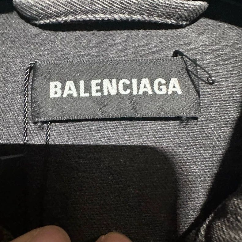 Balenciaga Balenciaga Black Chest Embroidered Logo Denim Jacket Size US S / EU 44-46 / 1 - 3 Thumbnail
