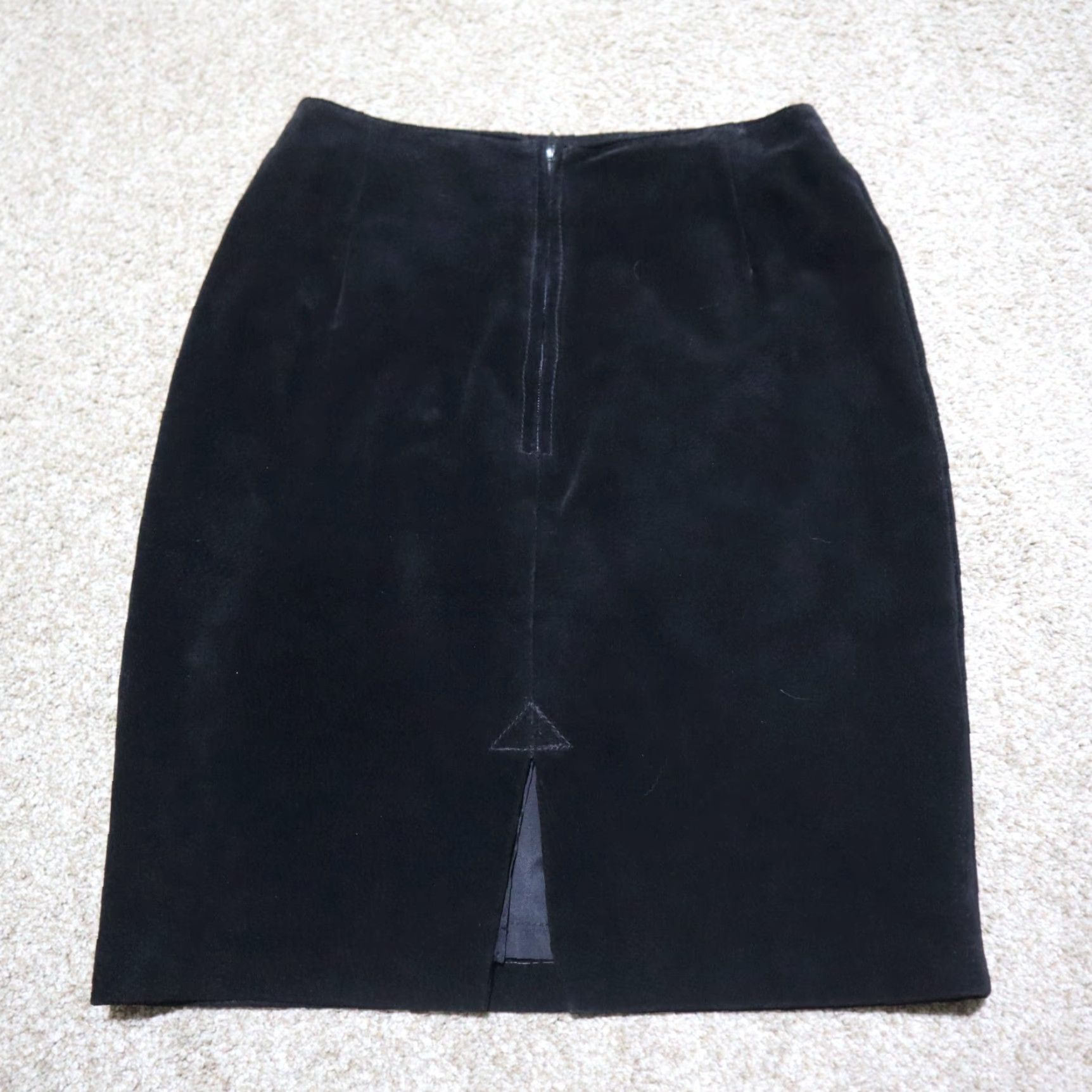 Vintage Kenar Women's Leather Skirt Knee Length Black 100% Lamb Leather All Seasons Size 4 Size 27" / US 4 / IT 40 - 2 Thumbnail