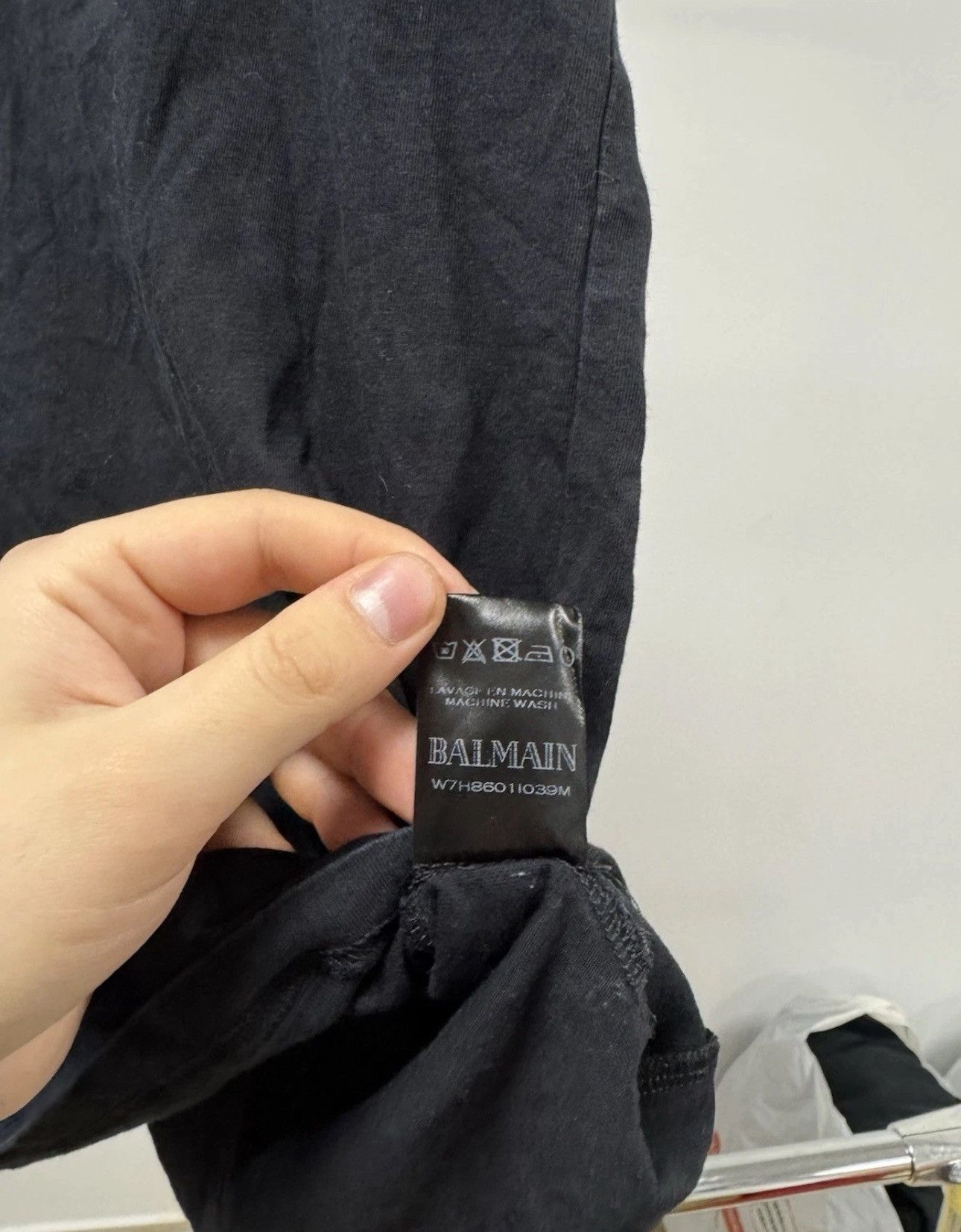 Balmain × Designer × Pierre Balmain Rare Authentic Balmain Paris T -Shirt Big Logo M Size Luxury Size US M / EU 48-50 / 2 - 6 Thumbnail