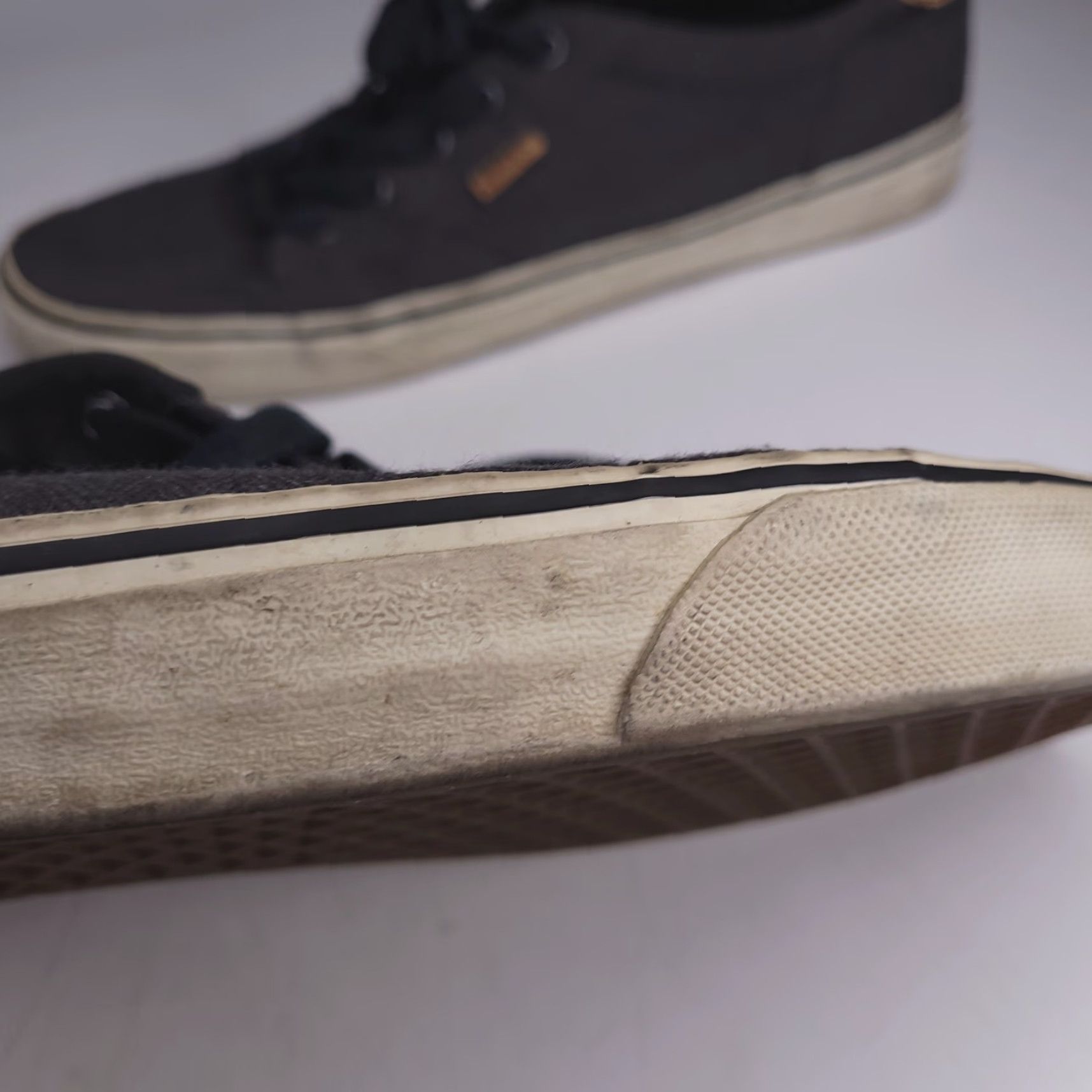Vans Vans Shoes Mens 11.5 Gray Low Top Classic Skate Bamboo Size US L / EU 52-54 / 3 - 6 Thumbnail