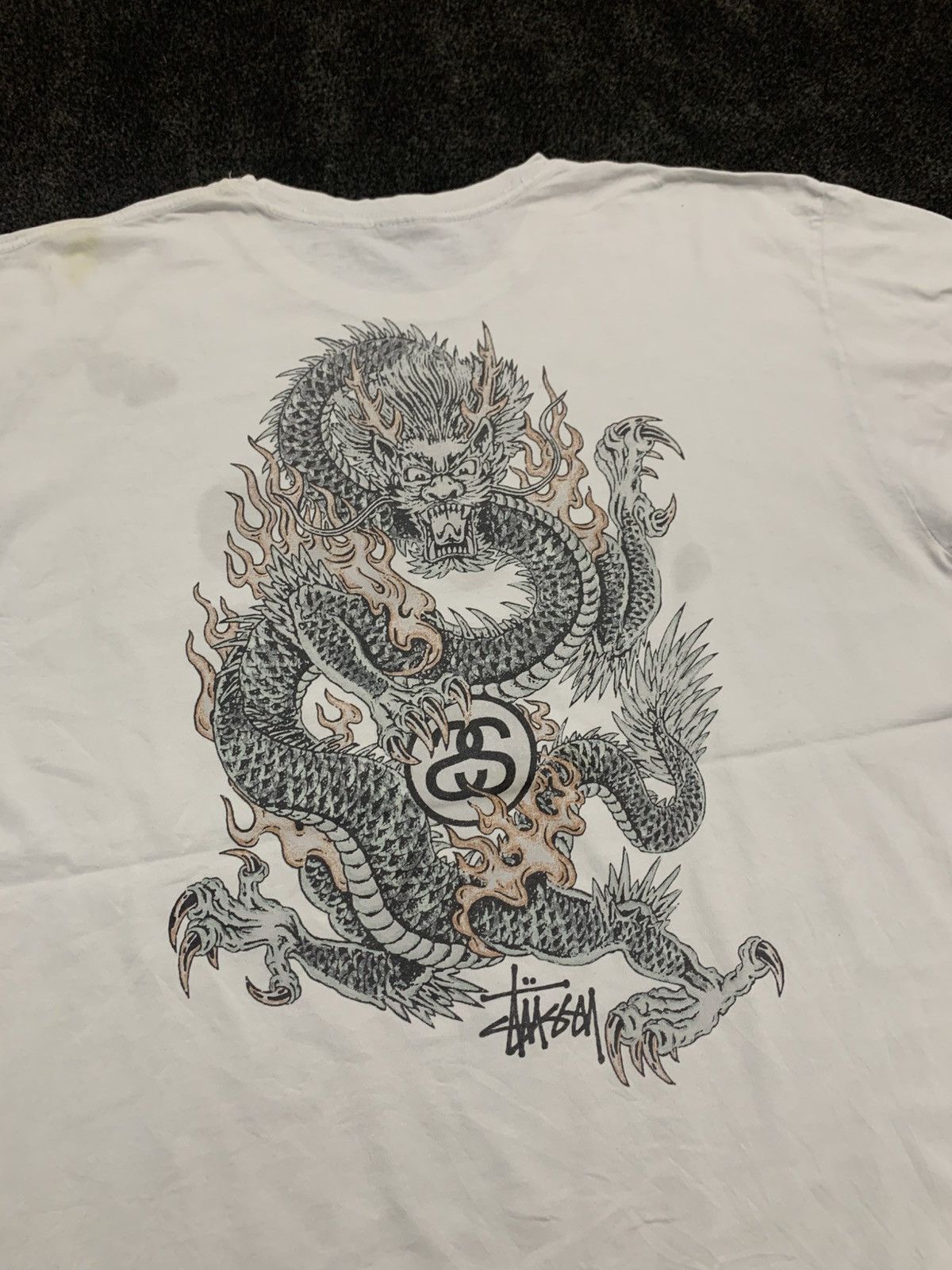 Stussy Stüssy Vintage / Rare Dragon Graphic T-Shirt Tee (White) Size US L / EU 52-54 / 3 - 10 Thumbnail