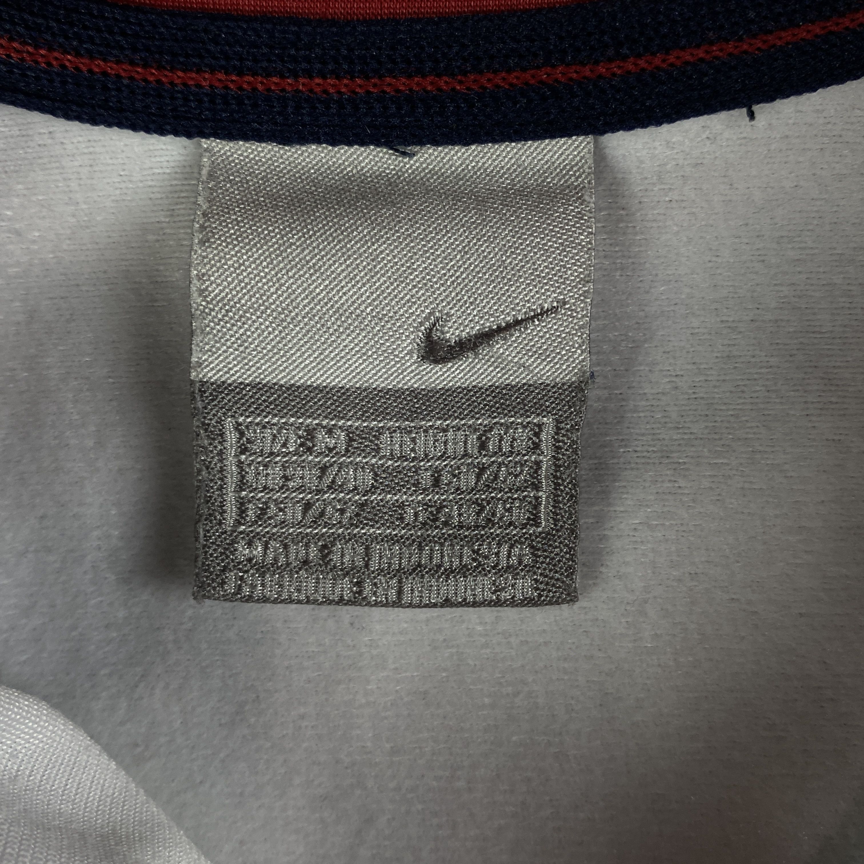 Nike × Vintage Mens Vintage Tracksuit Nike Size M Polyester Size US M / EU 48-50 / 2 - 5 Thumbnail