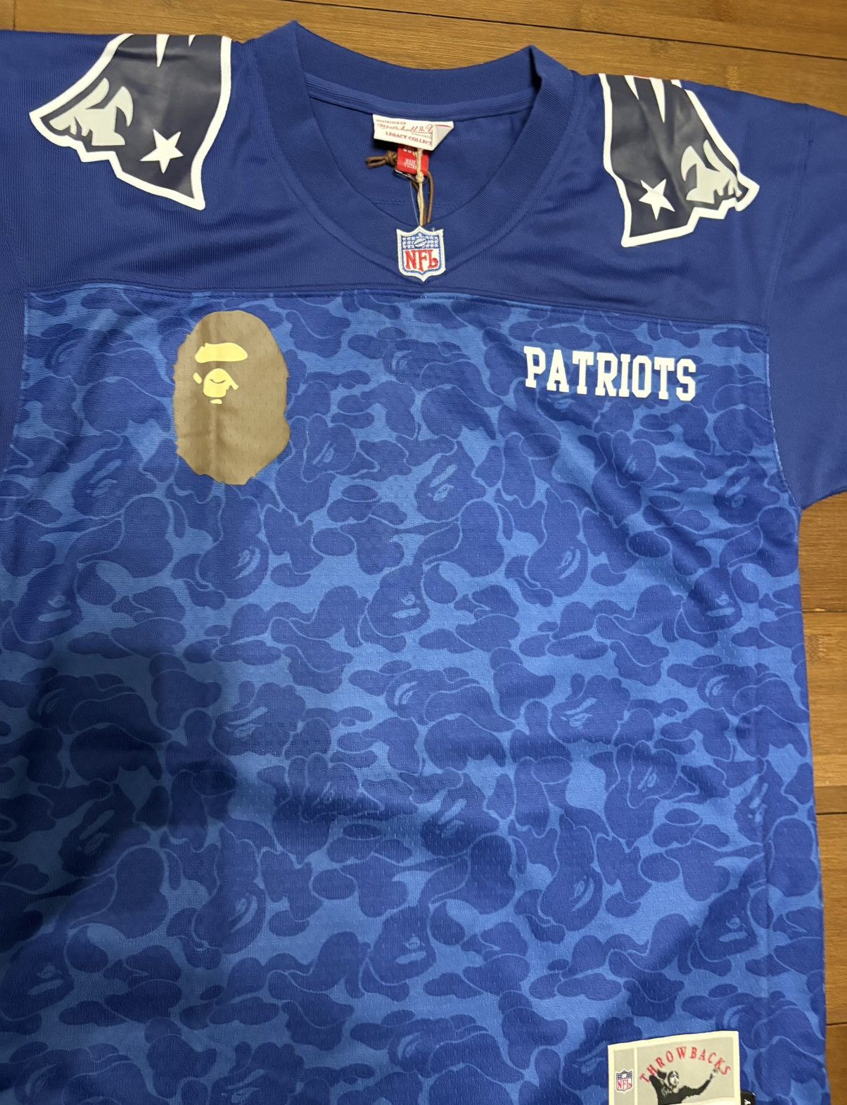 Bape A Bathing Ape New England Patriots NFL Football Jersey Size US L / EU 52-54 / 3 - 3 Thumbnail