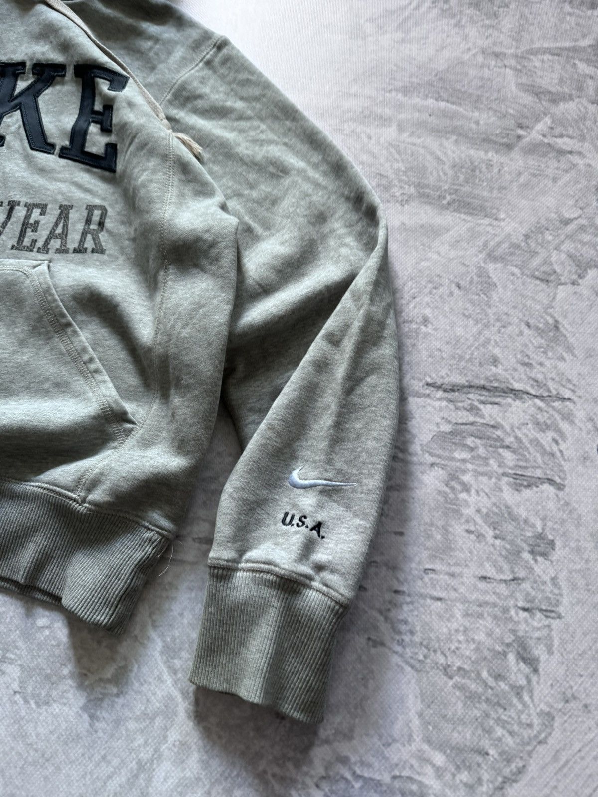 Nike × Vintage 00s Nike Vintage Center Big Logo Boxy Fit Hoodie Size US M / EU 48-50 / 2 - 2 Thumbnail
