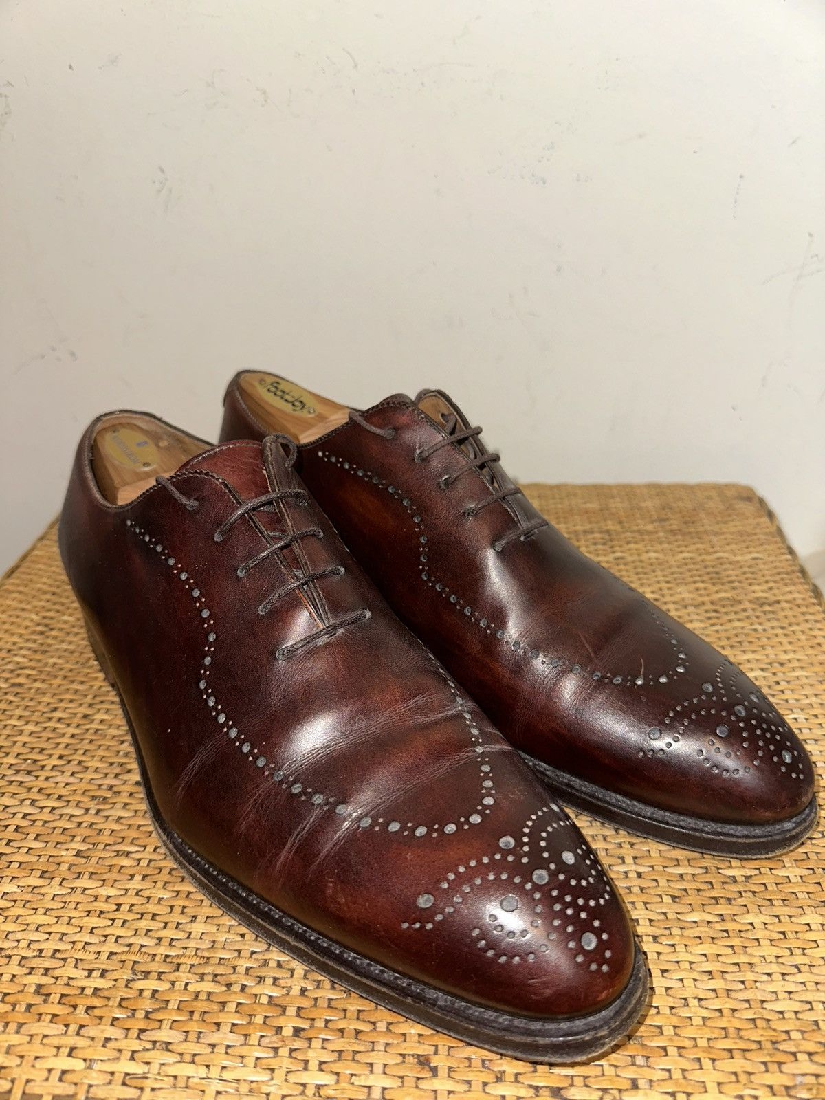 Bontoni BONTONI Men’s Size 11 Whole Cut Brogue Brown Leather Size US 11 / EU 44 - 1 Thumbnail