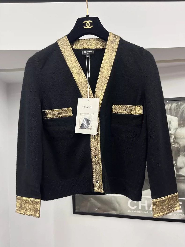Chanel Chanel Forest Series Cashmere Cardigan Size US S / EU 44-46 / 1 - 1 Thumbnail
