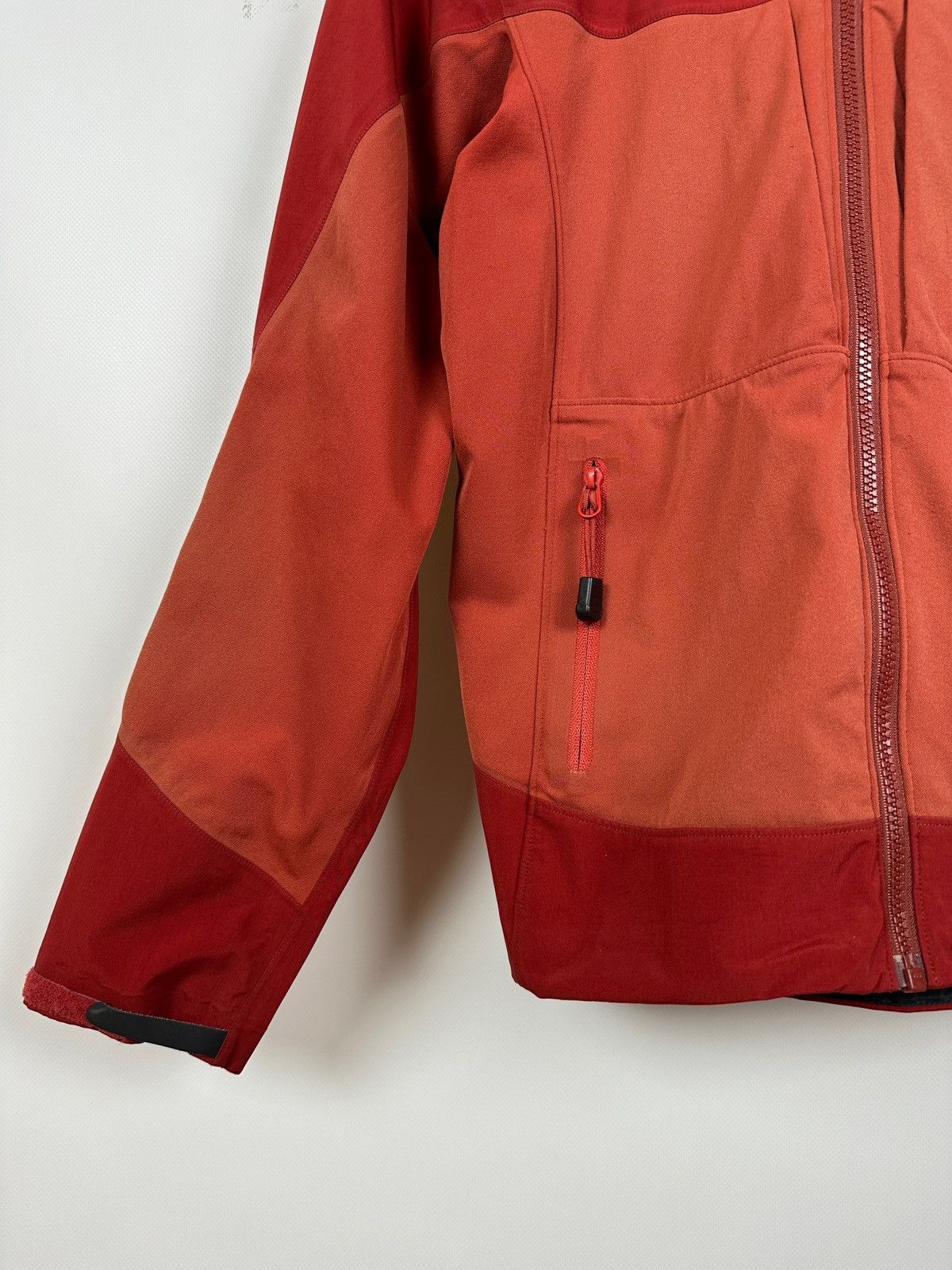 Arc'teryx Vintage Arcteryx Women’s Gamma MX Red Jacket Size XS / US 0-2 / IT 36-38 - 7 Thumbnail