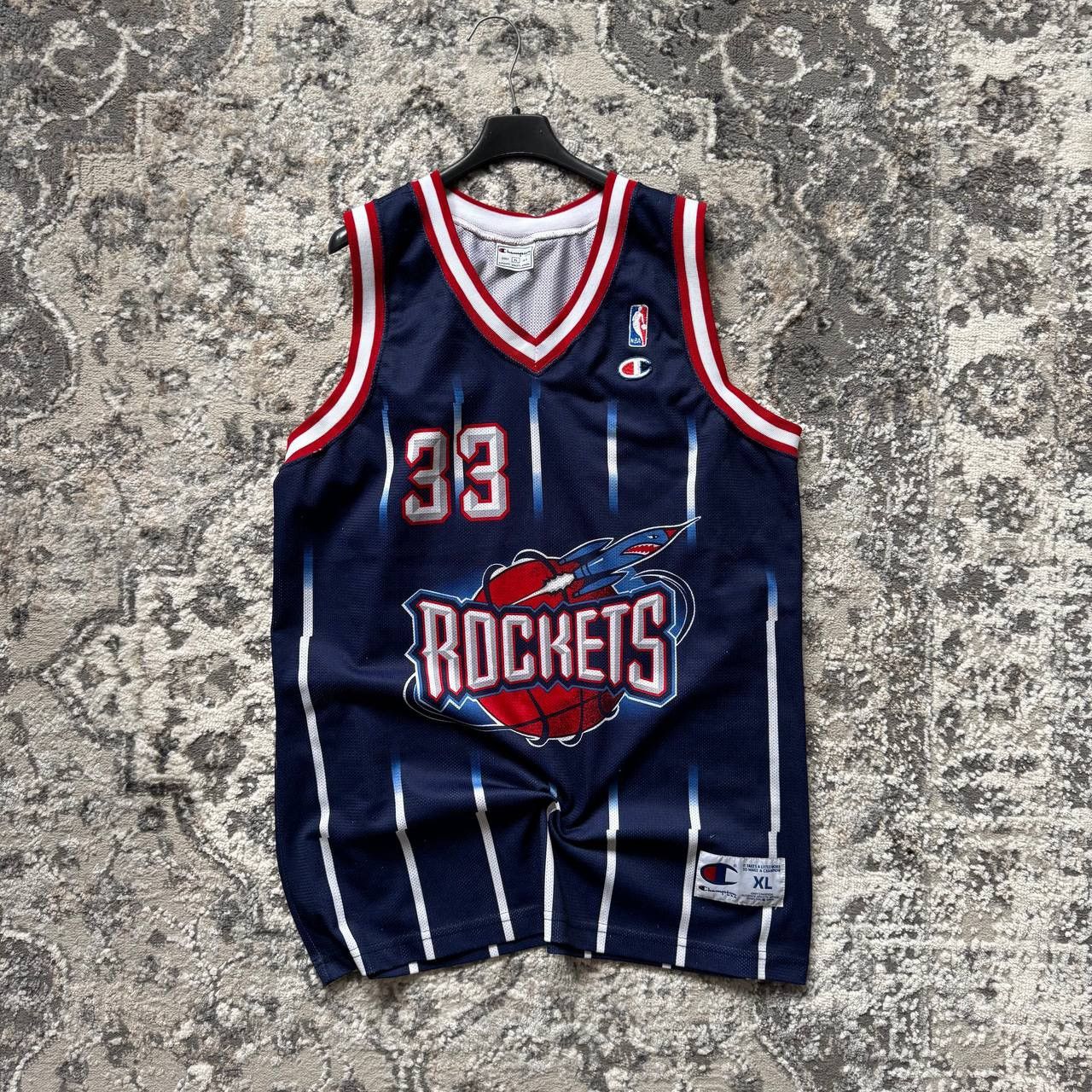Champion Champion Vintage NBA Rockets Rare Scottie Pippen 33 Jersey Size US XL / EU 56 / 4 - 1 Thumbnail