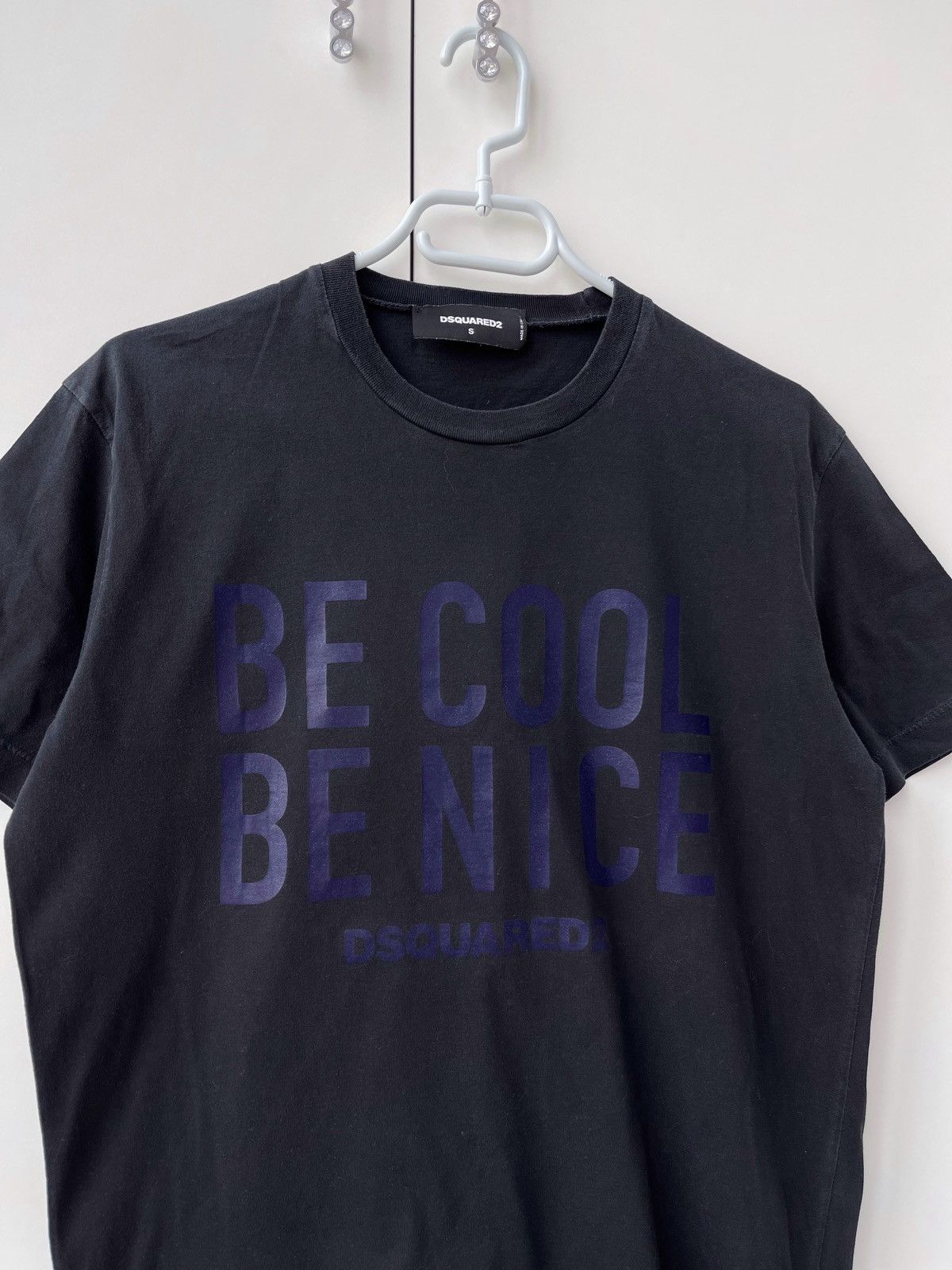 Dsquared2 Dsquared2 Be Cool Be Nice Tee Size US S / EU 44-46 / 1 - 2 Thumbnail