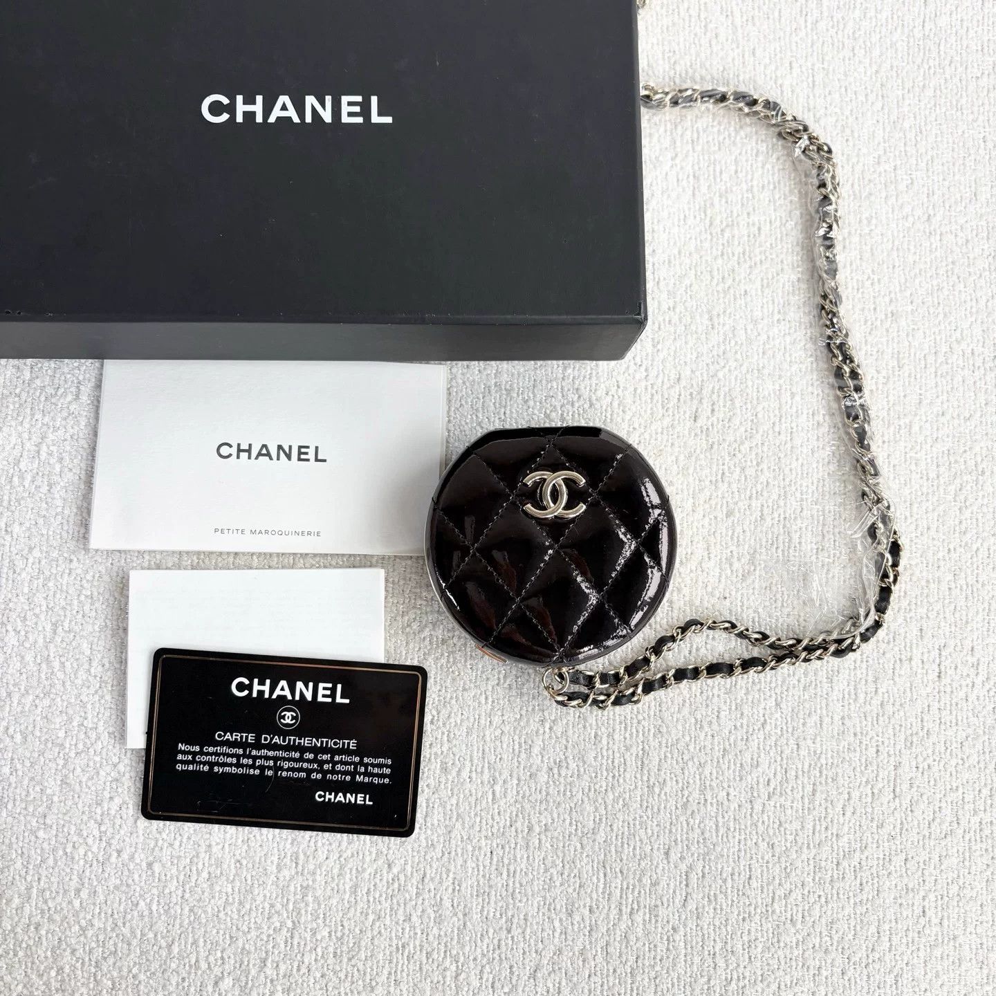 Chanel Pre-loved Bag Very good condition Size ONE SIZE - 1 Thumbnail