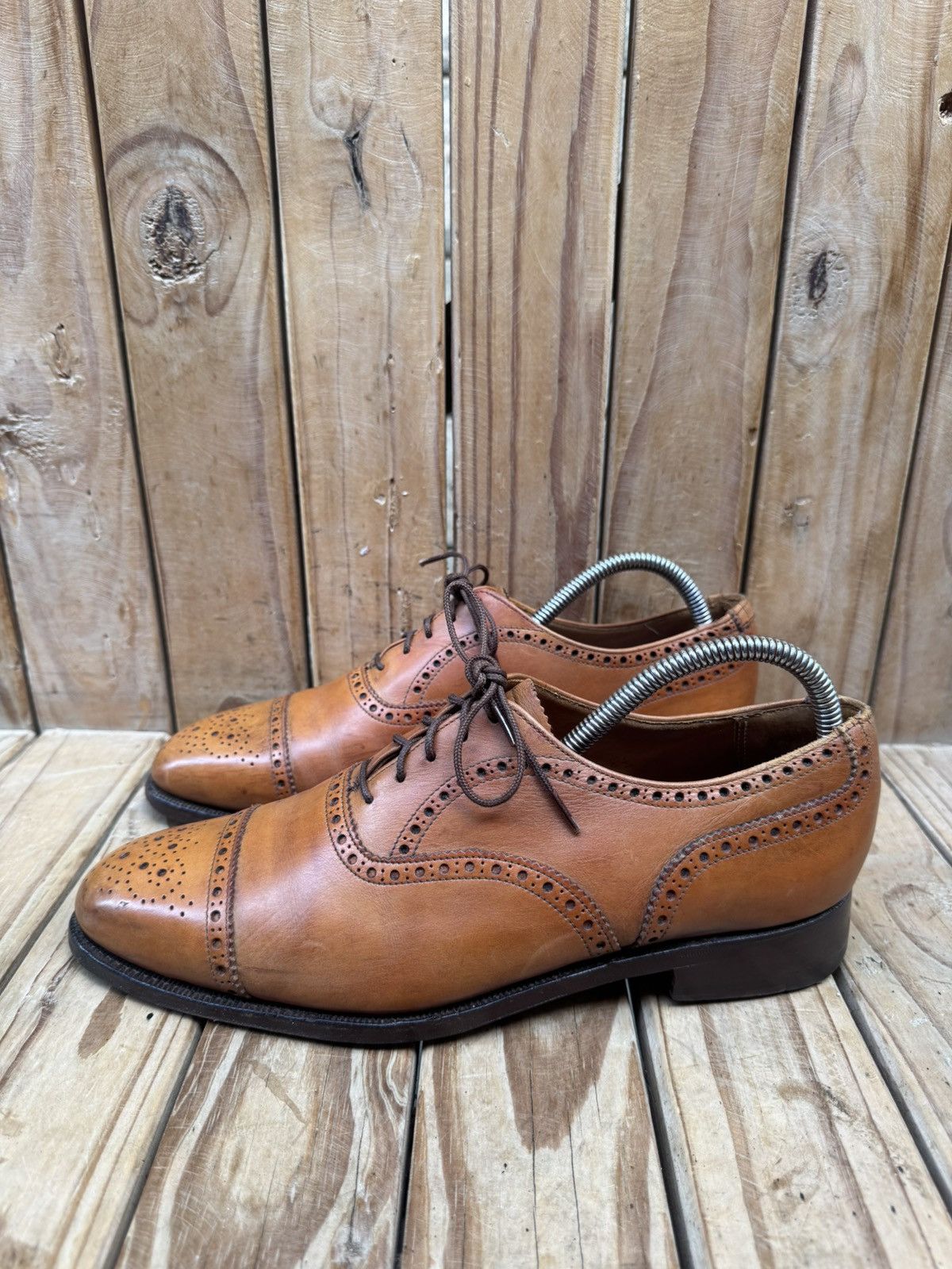 Crockett & Jones Crockett & Jones x Barneys Newyork Men’s dress shoes US 9.5D Size US 9.5 / EU 42-43 - 17 Thumbnail