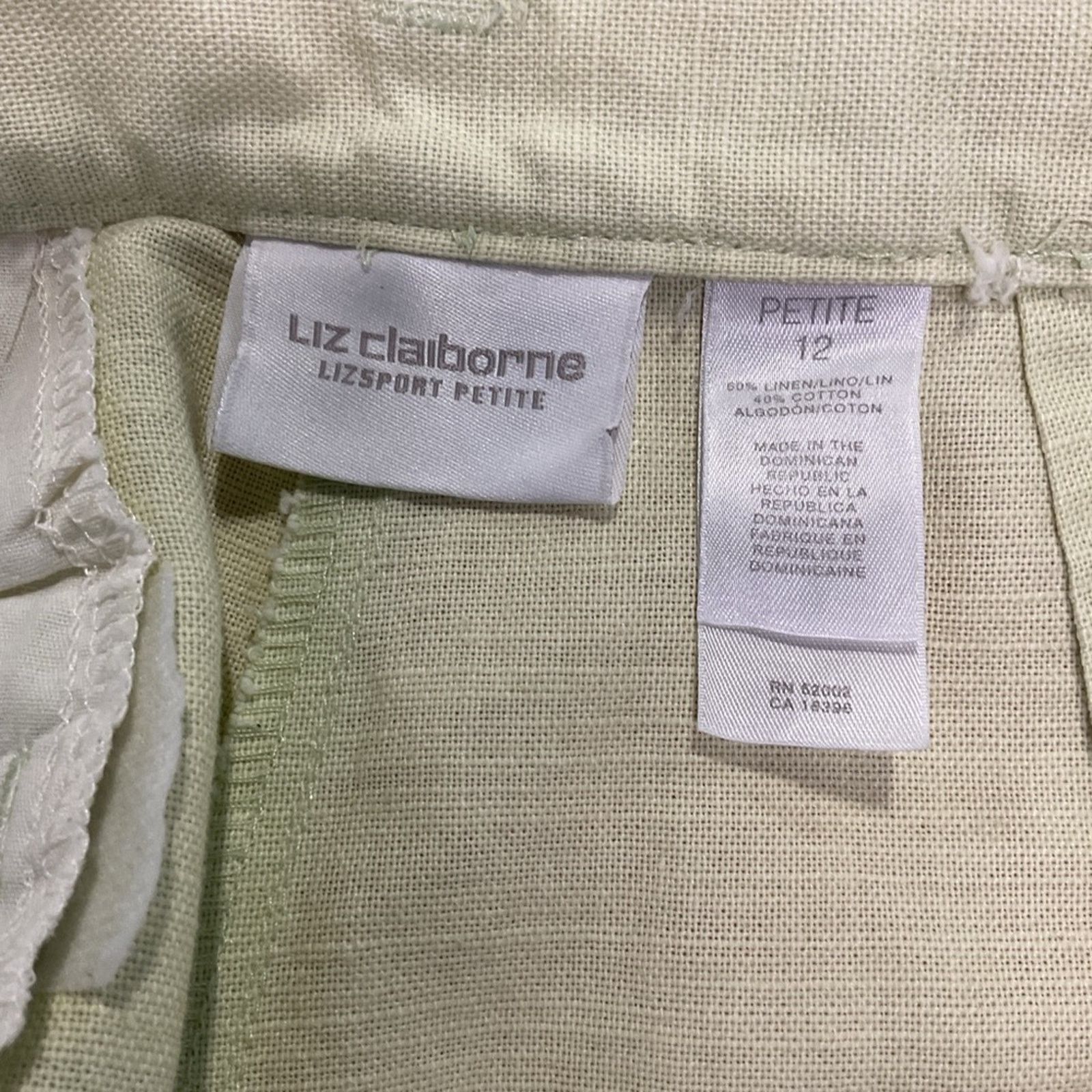 Vintage Liz Claiborne women’s lime green shorts Size 28" / US 6 / IT 42 - 3 Thumbnail