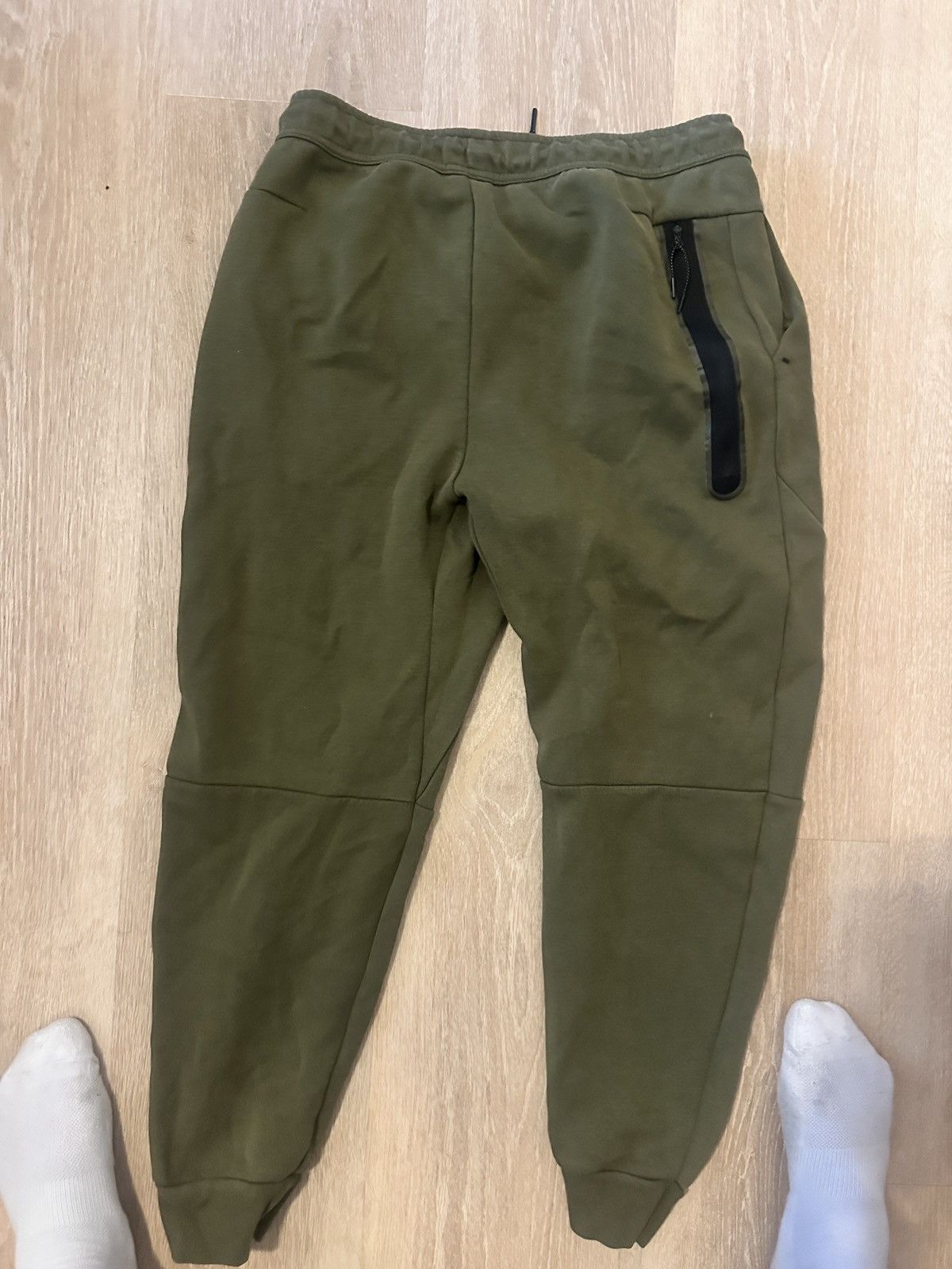 Nike Nike Tech Fleece Sweatpants Size US 34 / EU 50 - 4 Thumbnail