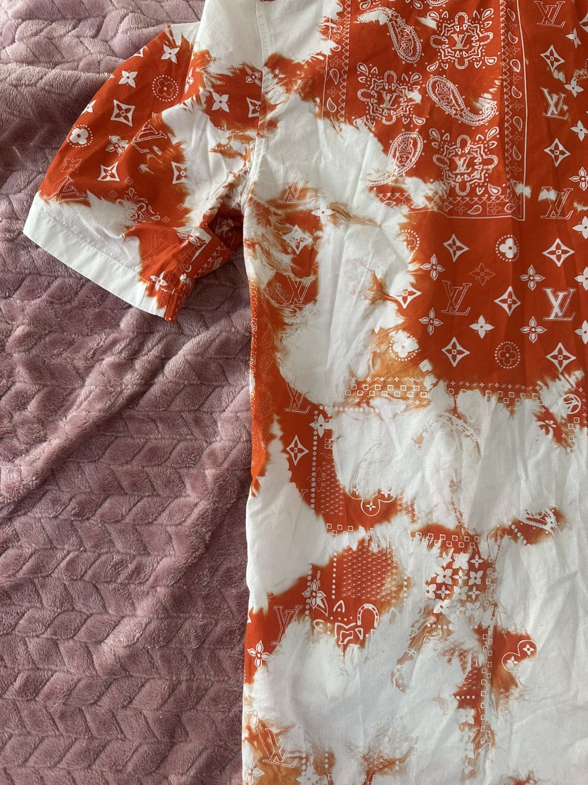 Louis Vuitton Authentic Louis Vuitton Monogram Bandana Button‑Down Shirt Size US S / EU 44-46 / 1 - 11 Thumbnail