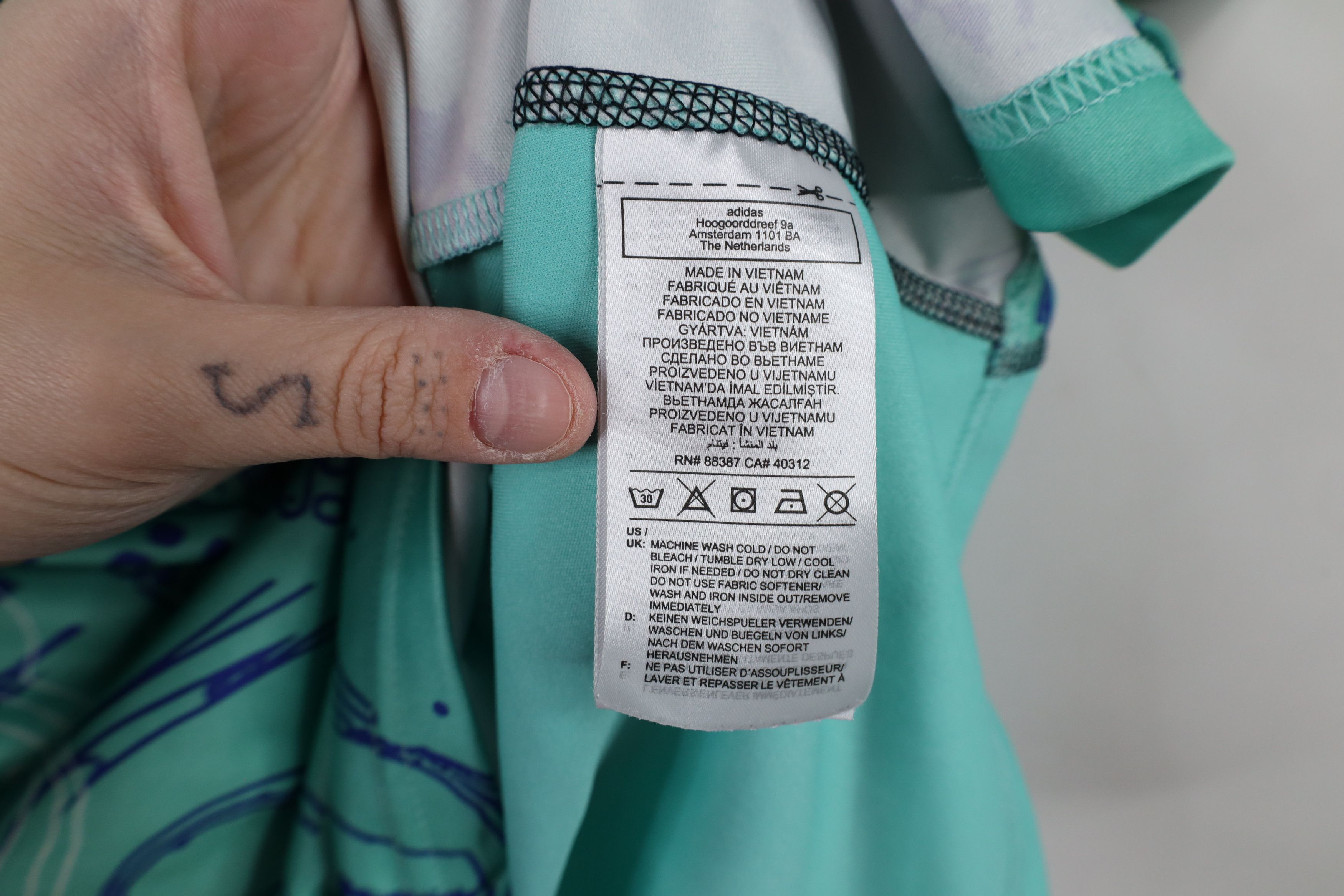 Adidas × Vintage Adidas Slim Fit Tiro Graphic LA Galaxy Soccer Jersey Futbol Size US M / EU 48-50 / 2 - 11 Thumbnail