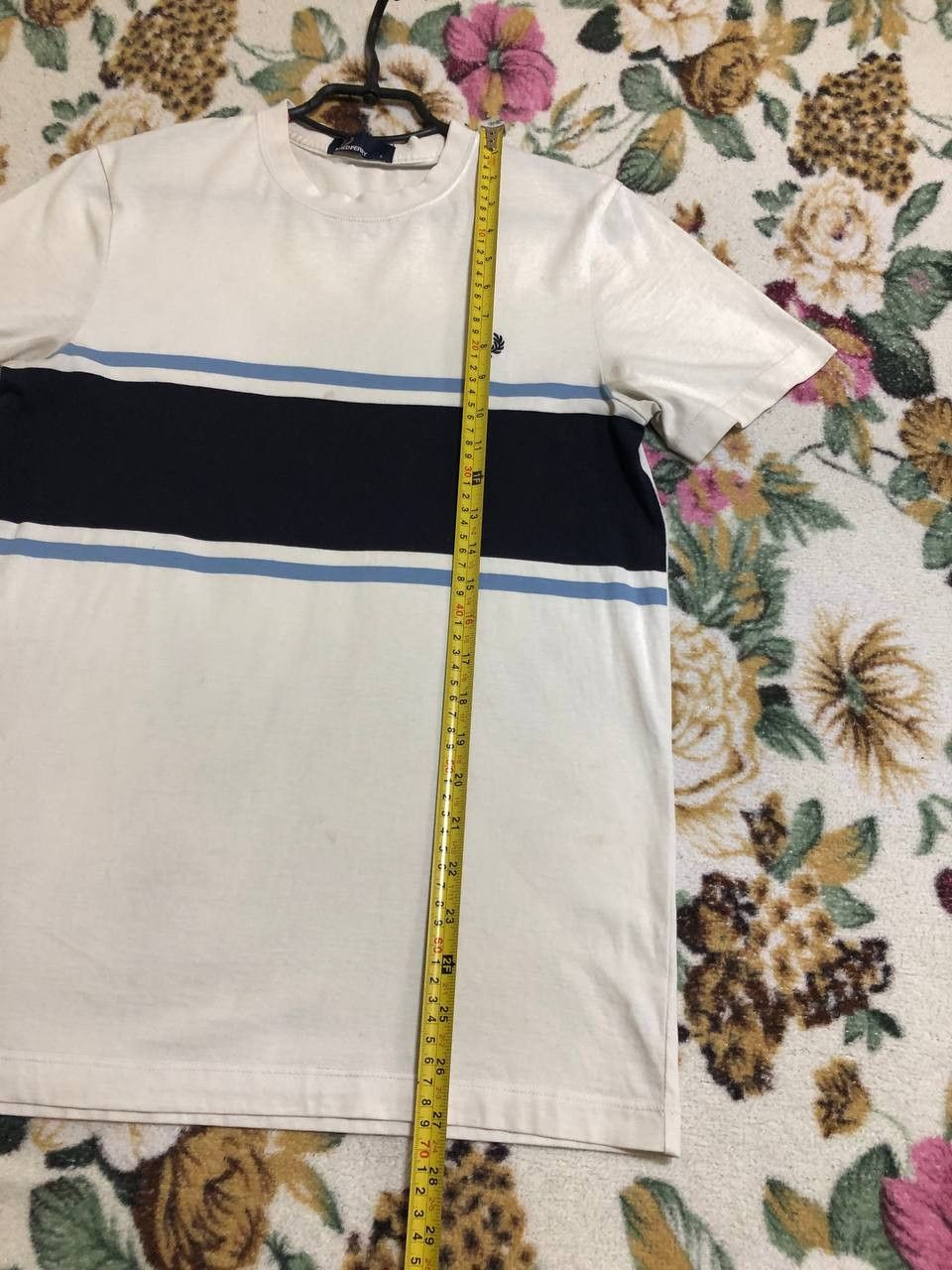 Fred Perry Fred Perry Crew Neck Embroidered Logo T-Shirt Casual Fit Size US S / EU 44-46 / 1 - 10 Thumbnail