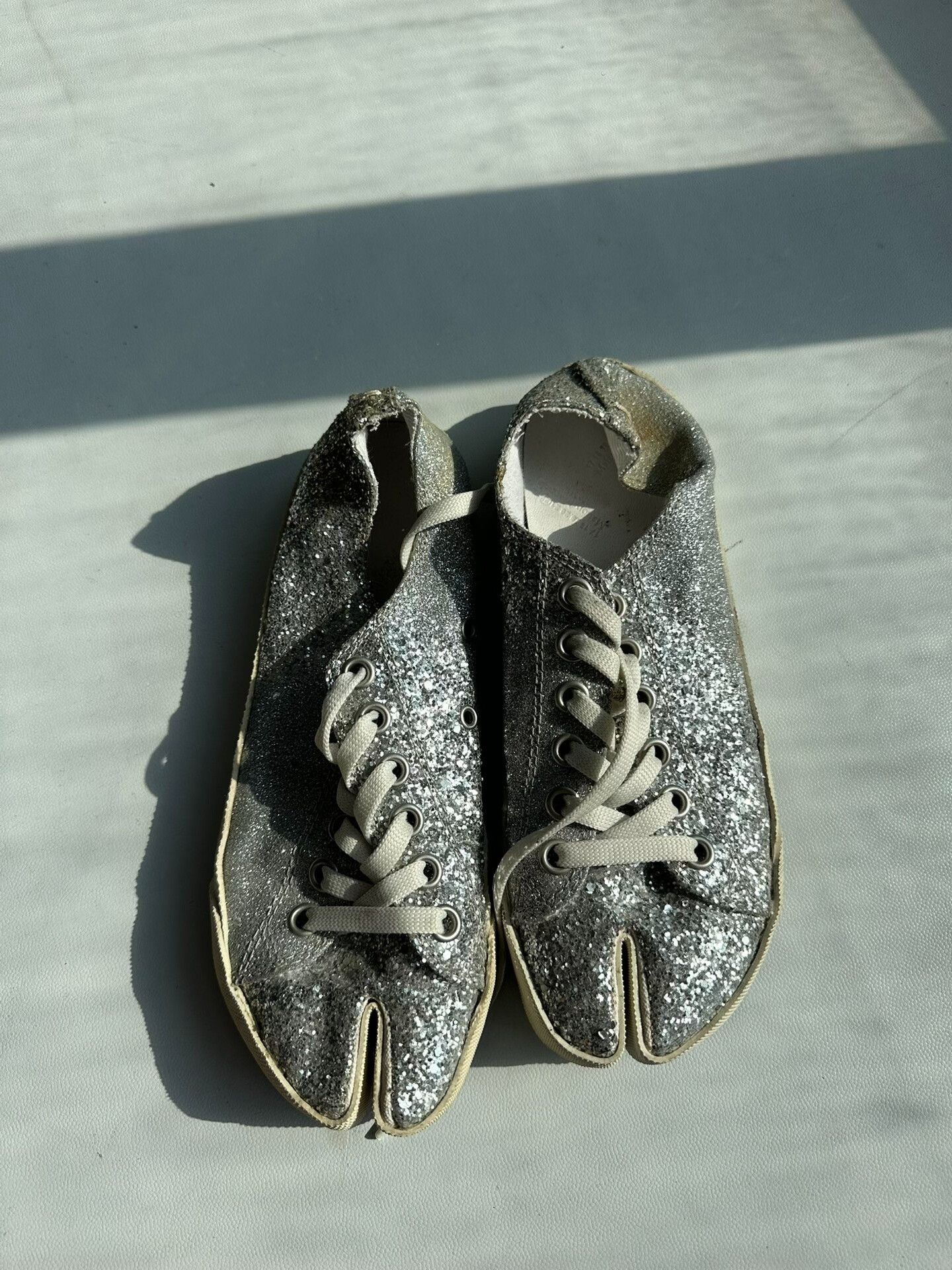 Maison Margiela Maison Margiela Tabi Silver Shoes Size 37 Size US 6 / IT 36 - 1 Thumbnail