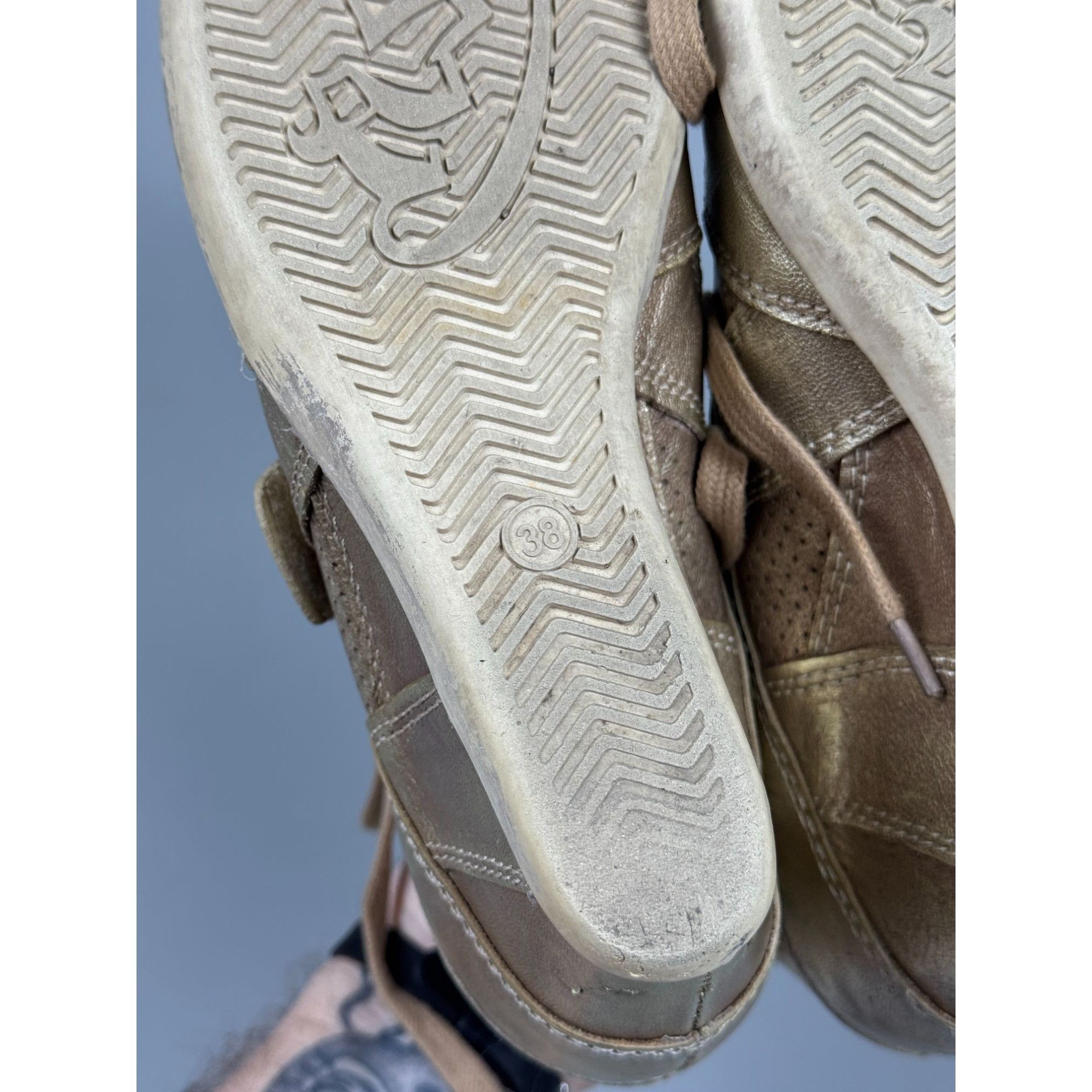 ASH ASH Bowie Hidden Wedge Gold Isabel Marant Type Sneakers Size US 8 / IT 38 - 12 Thumbnail