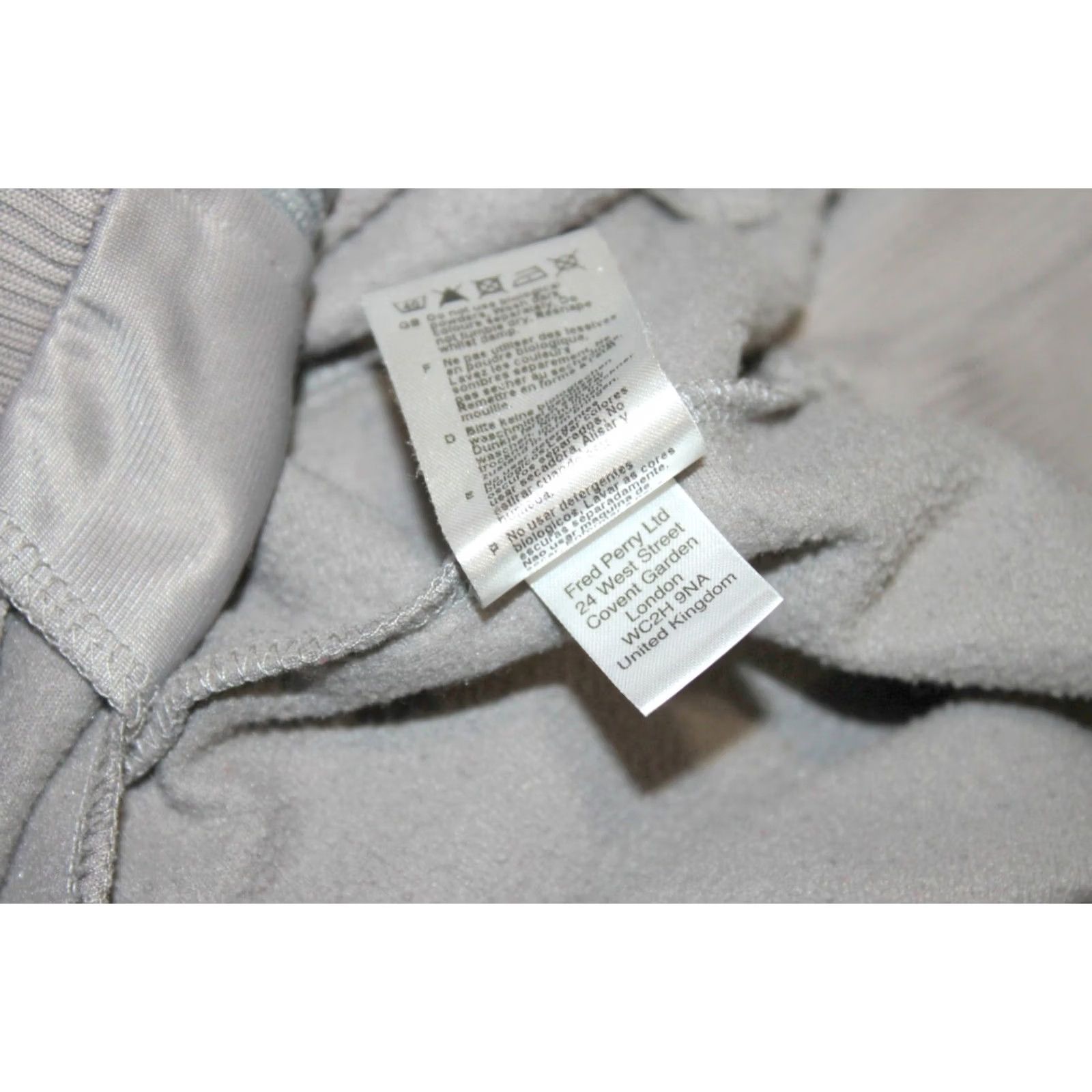 Fred Perry Fred Perry womens grey track jacket UK 16 / US 12 / EUR 44 Size Regular Polyester Jacket Womens Gray Track Jacket 1990s Size XXL / US 16-18 / IT 52-54 - 8 Thumbnail