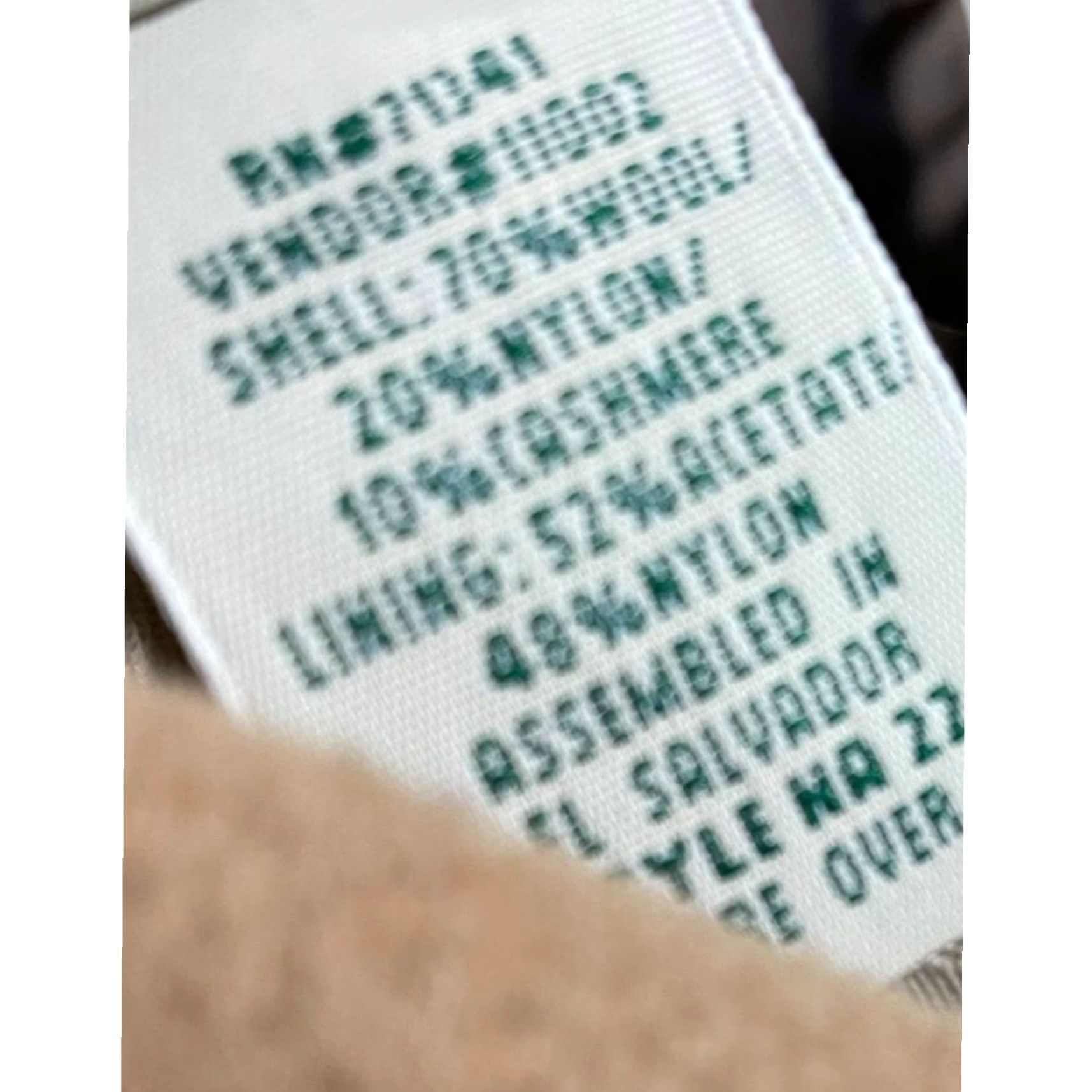 Vintage VINTAGE LL Bean Coat Overcoat Women's Wool Cashmere Tan Large L Tan Wool Cashmere Blend Coat Overcoat Womens Size L / US 10 / IT 46 - 7 Thumbnail
