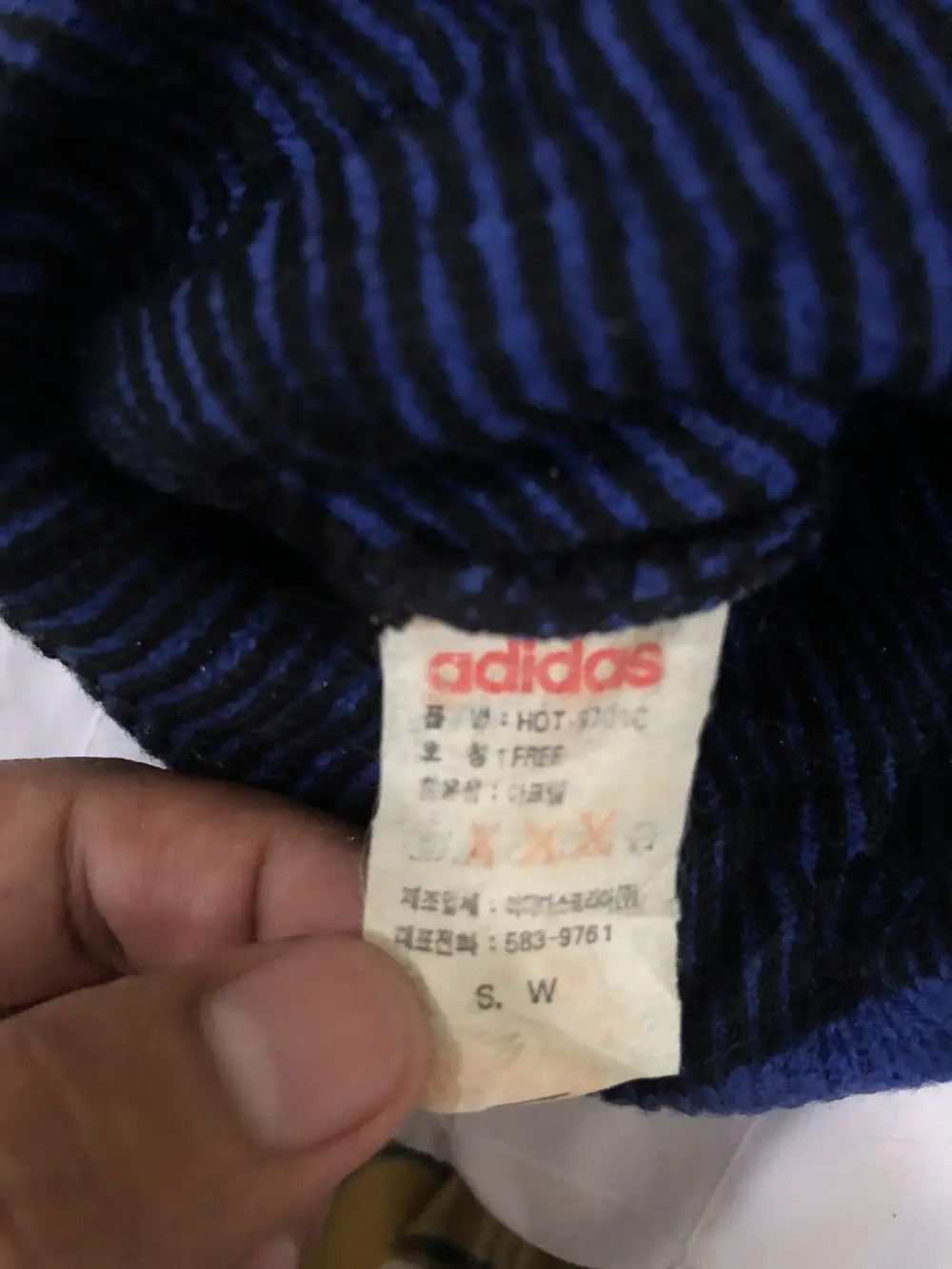 Adidas Vintage Adidas Big Logo beanie Size ONE SIZE - 4 Thumbnail