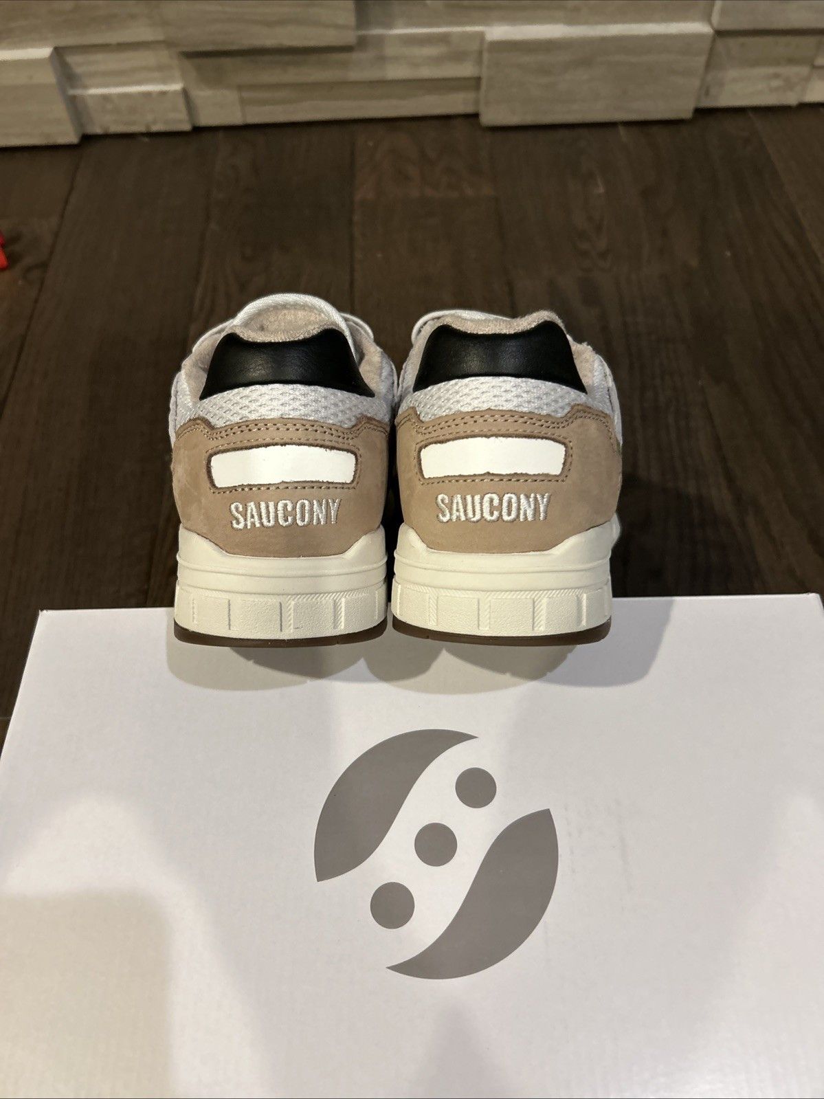 Saucony Saucony Shadow 5000 Sneakers Size US 11 / EU 44 - 5 Thumbnail