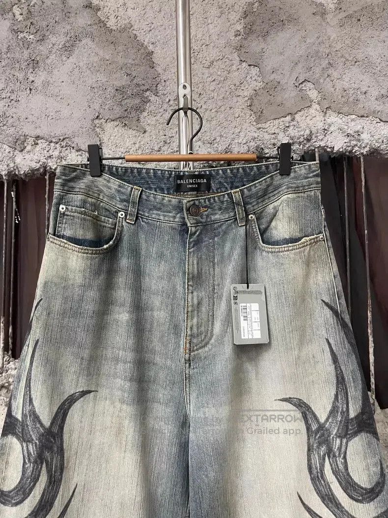 Balenciaga Balenciaga Dragon Print Denim Pants XS. Size US 26 / EU 42 - 4 Thumbnail