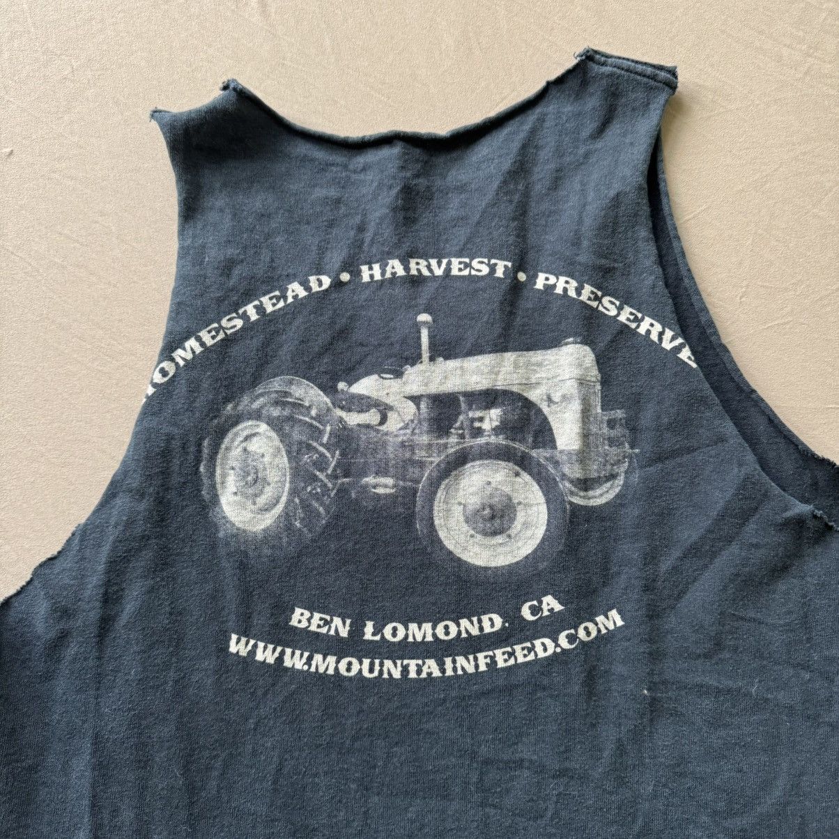 Other Vintage Grunge Mountain Feed & Farm Supply Cutoff Tank Size US S / EU 44-46 / 1 - 4 Thumbnail