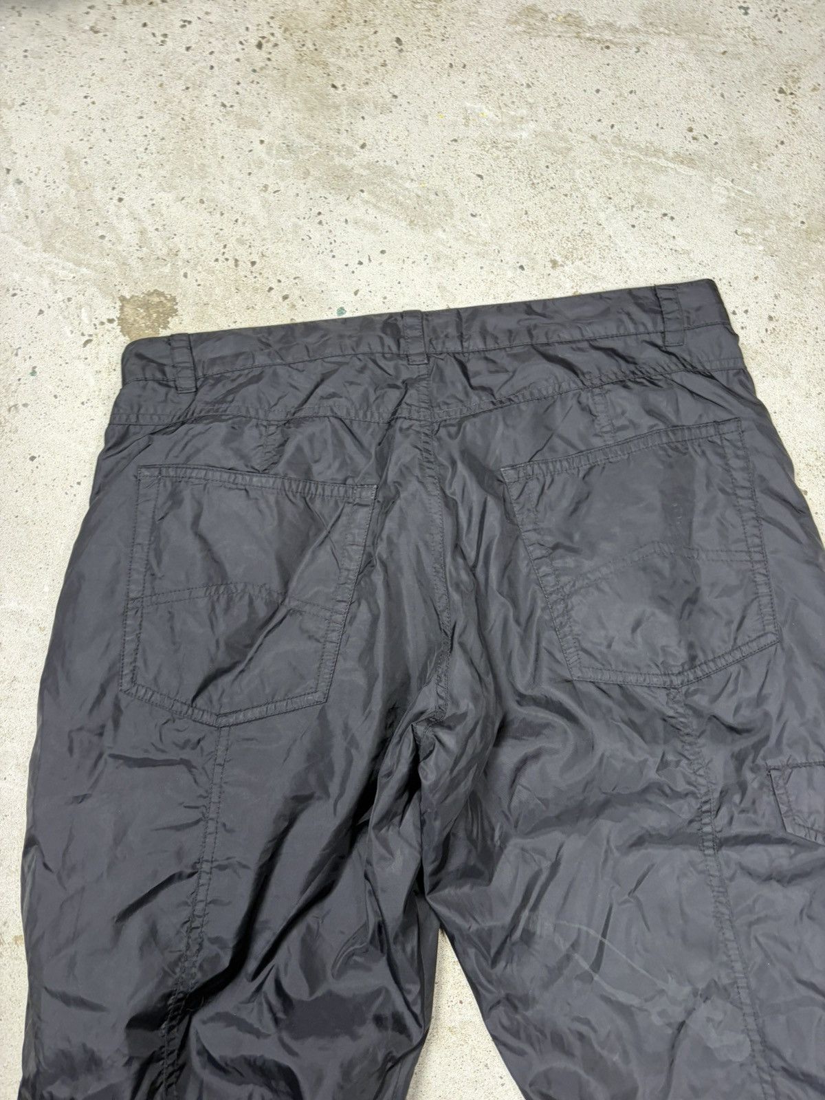 Giorgio Armani 2000s Armani Jeans Black Baggy Full Zip Cargo Track Pants Size US 33 - 20 Thumbnail