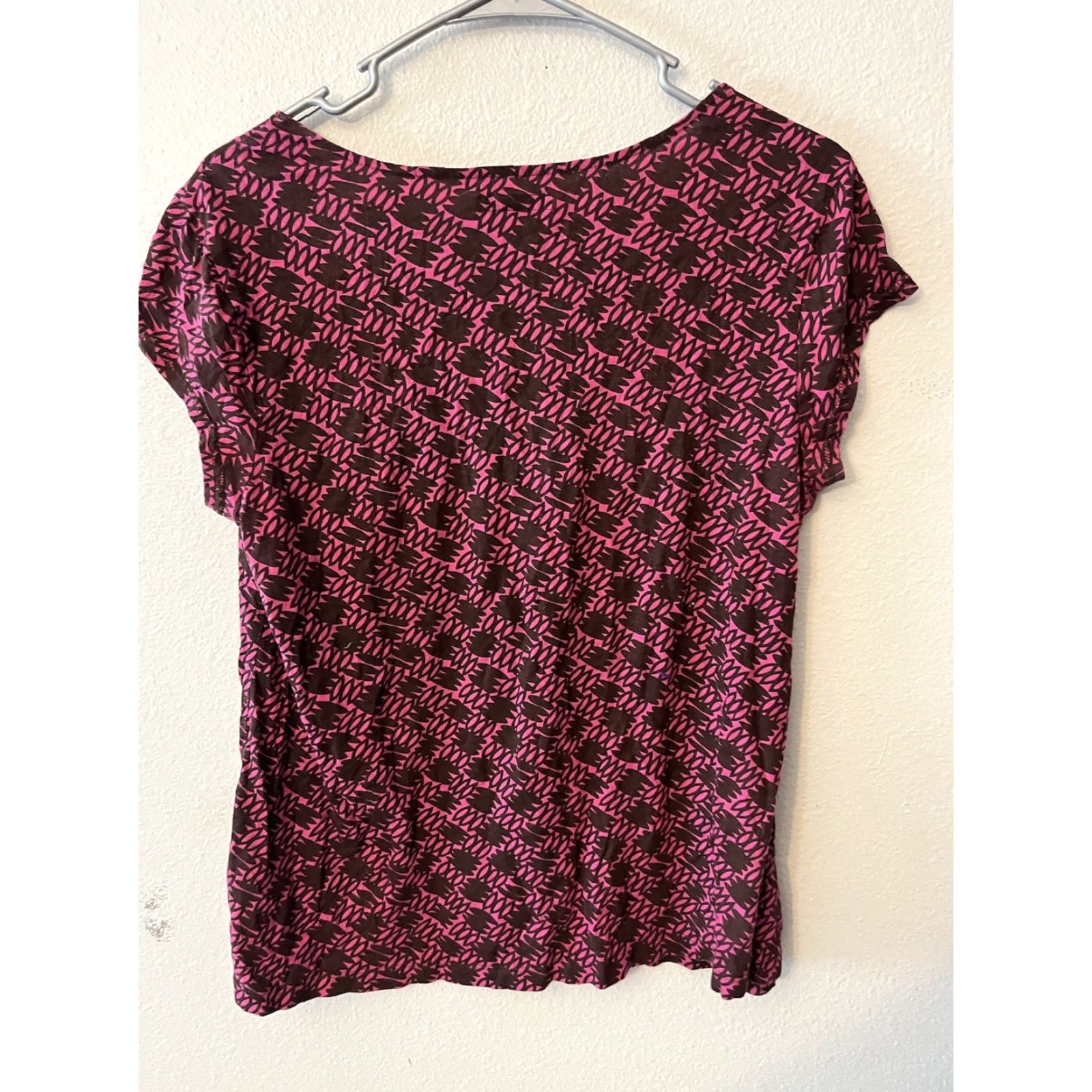 Tommy Hilfiger Tommy Hilfiger Tee T Shirt Womens Large Geometric Pattern Short Sleeve Multicolor Logo Size L / US 10 / IT 46 - 3 Thumbnail
